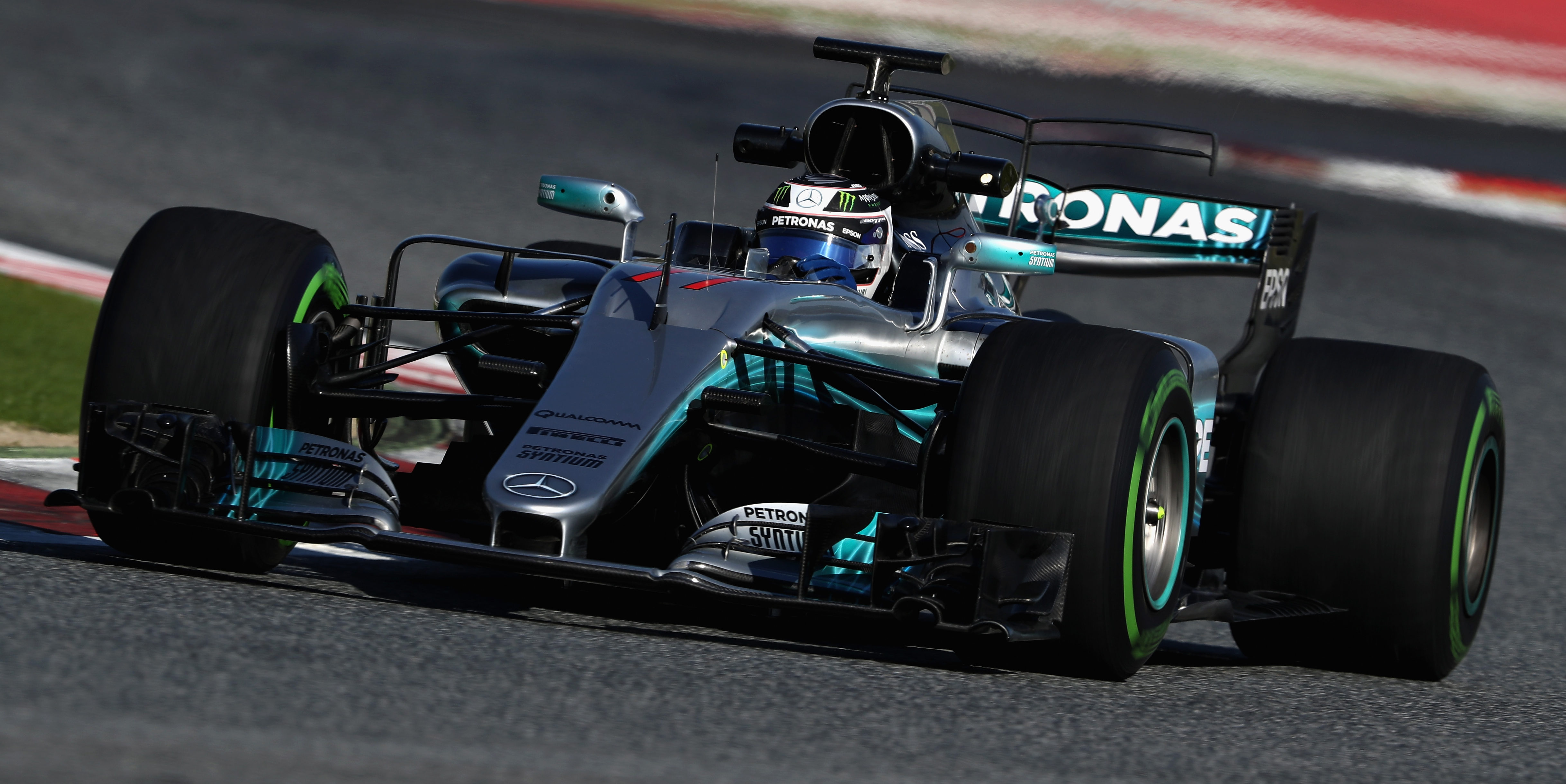 Bottas brushes off morning issues as Mercedes passes 2500km