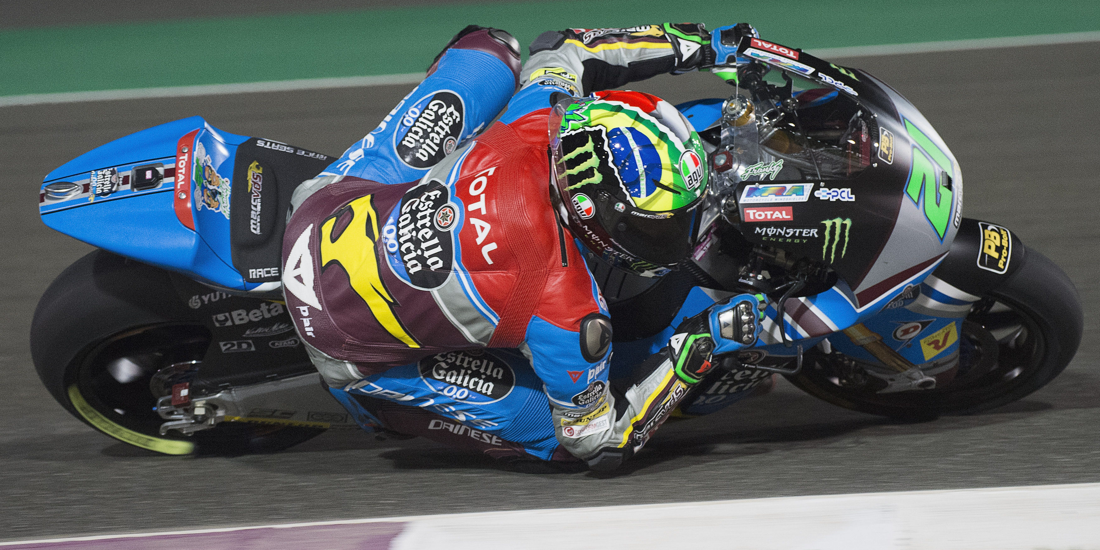 Franco Morbidelli eases to Moto2 victory