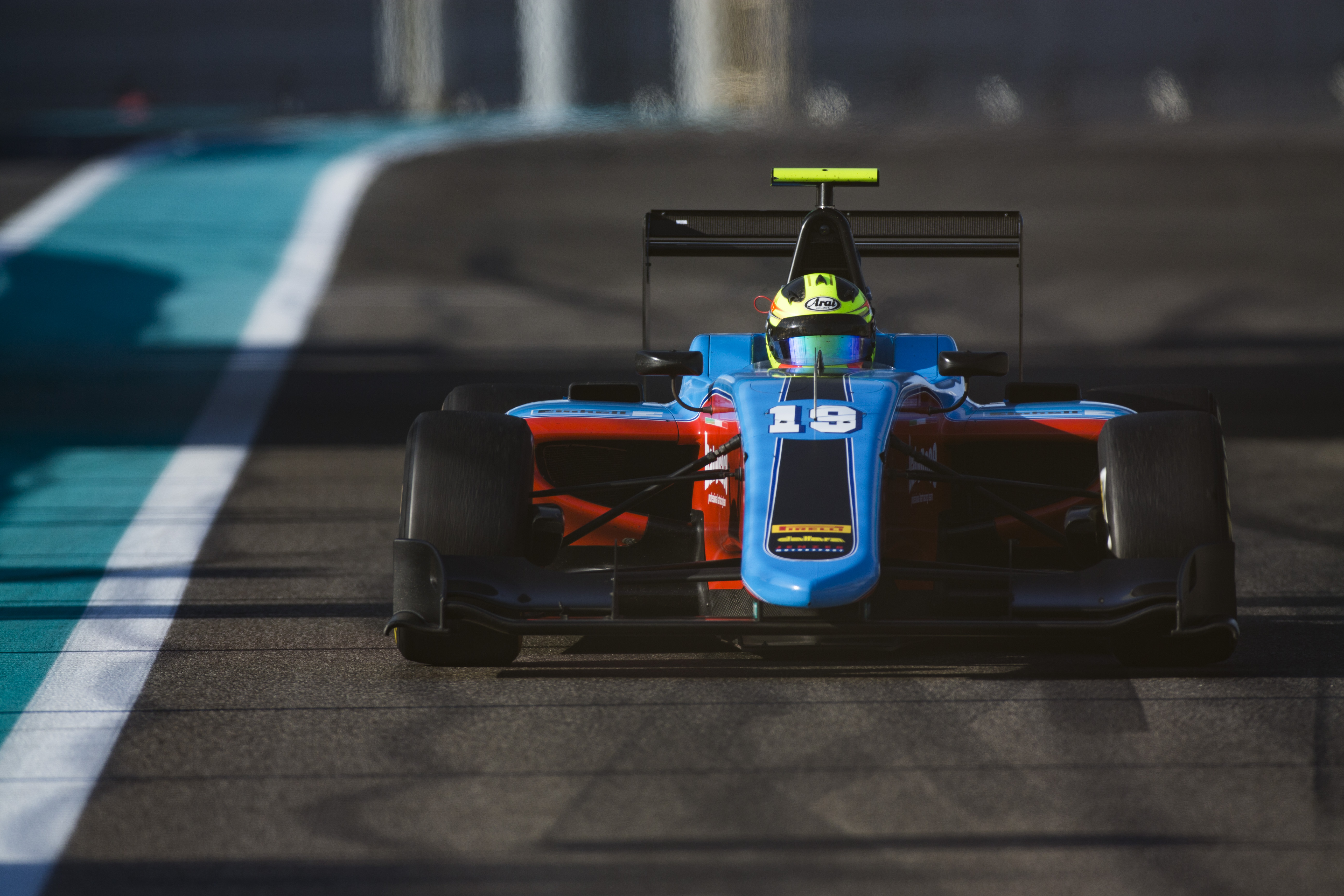 Lorandi to continue GP3 career for first full season