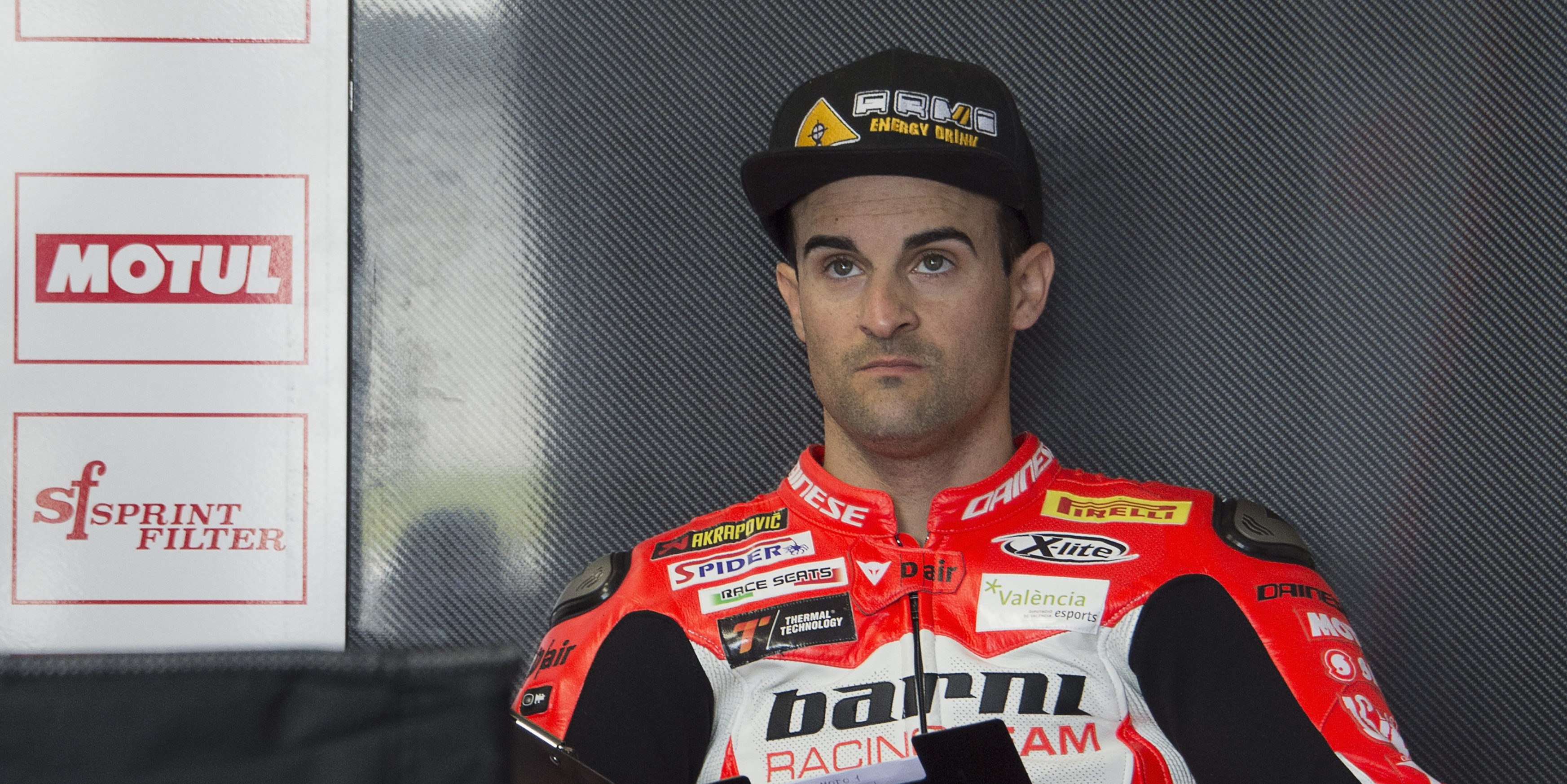 Fores suffers fiery exit from Race 1