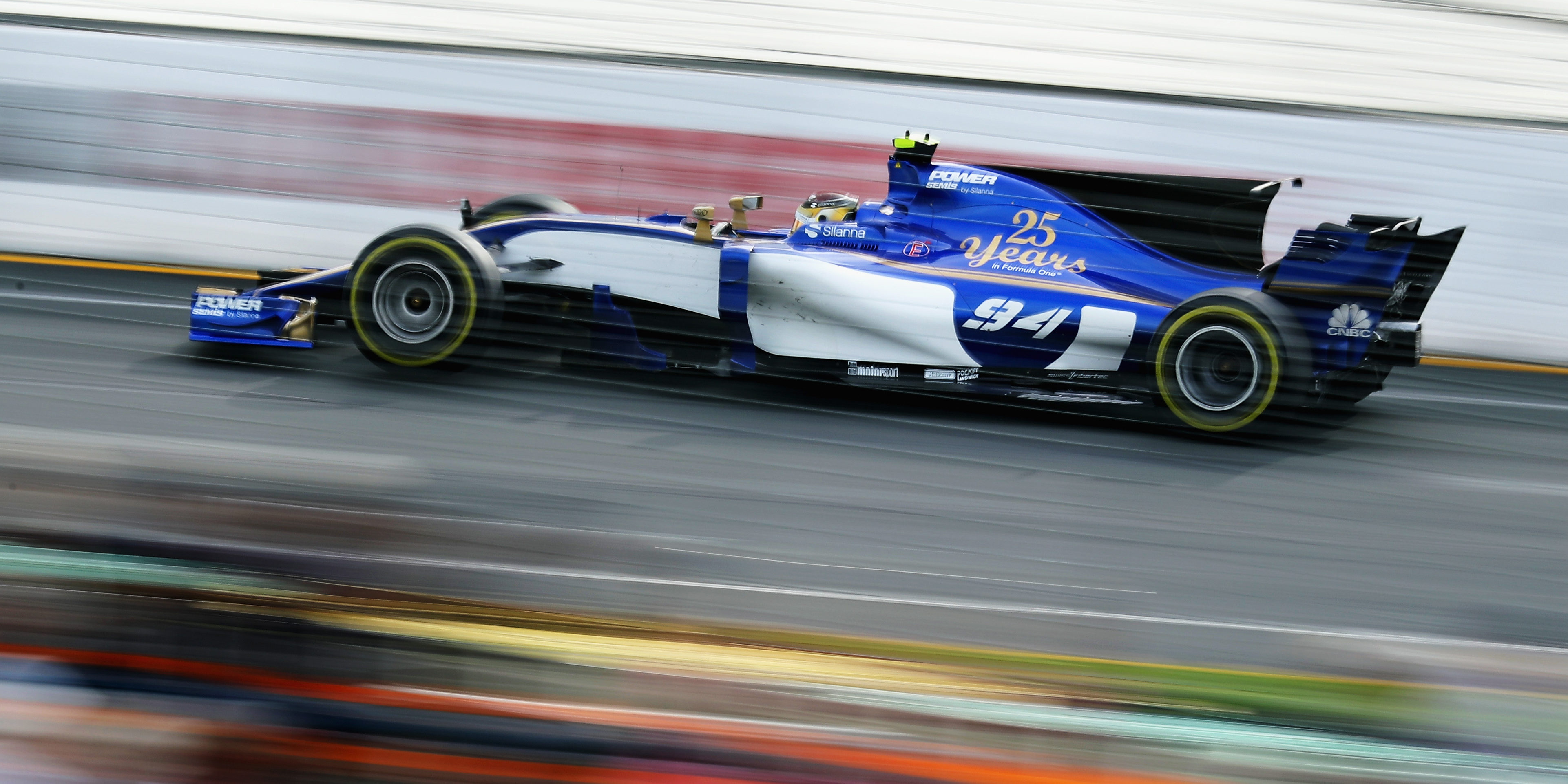 Wehrlein returns to the cockpit for Bahrain