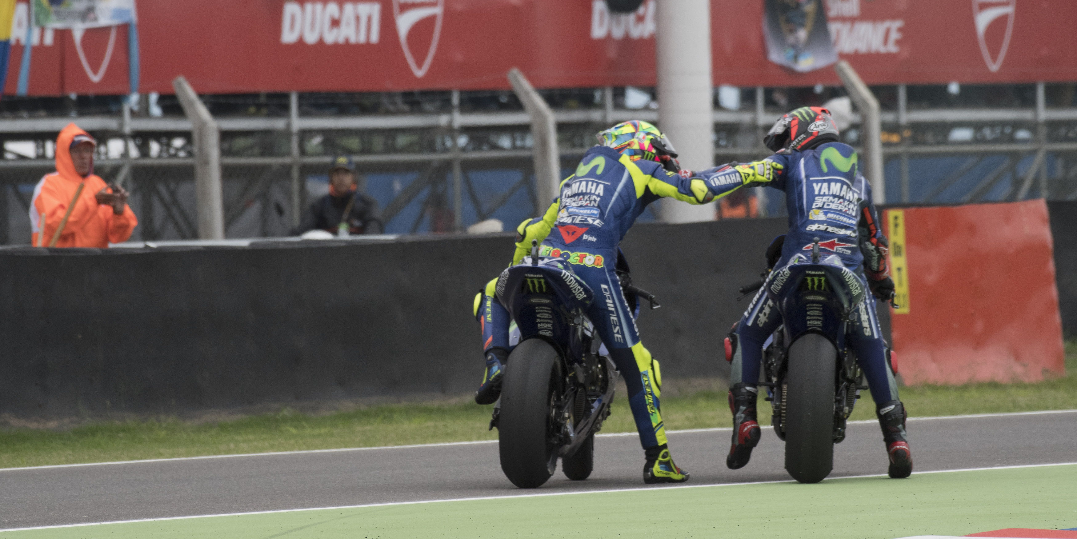 Rossi’s 350th GP ends with podium delight
