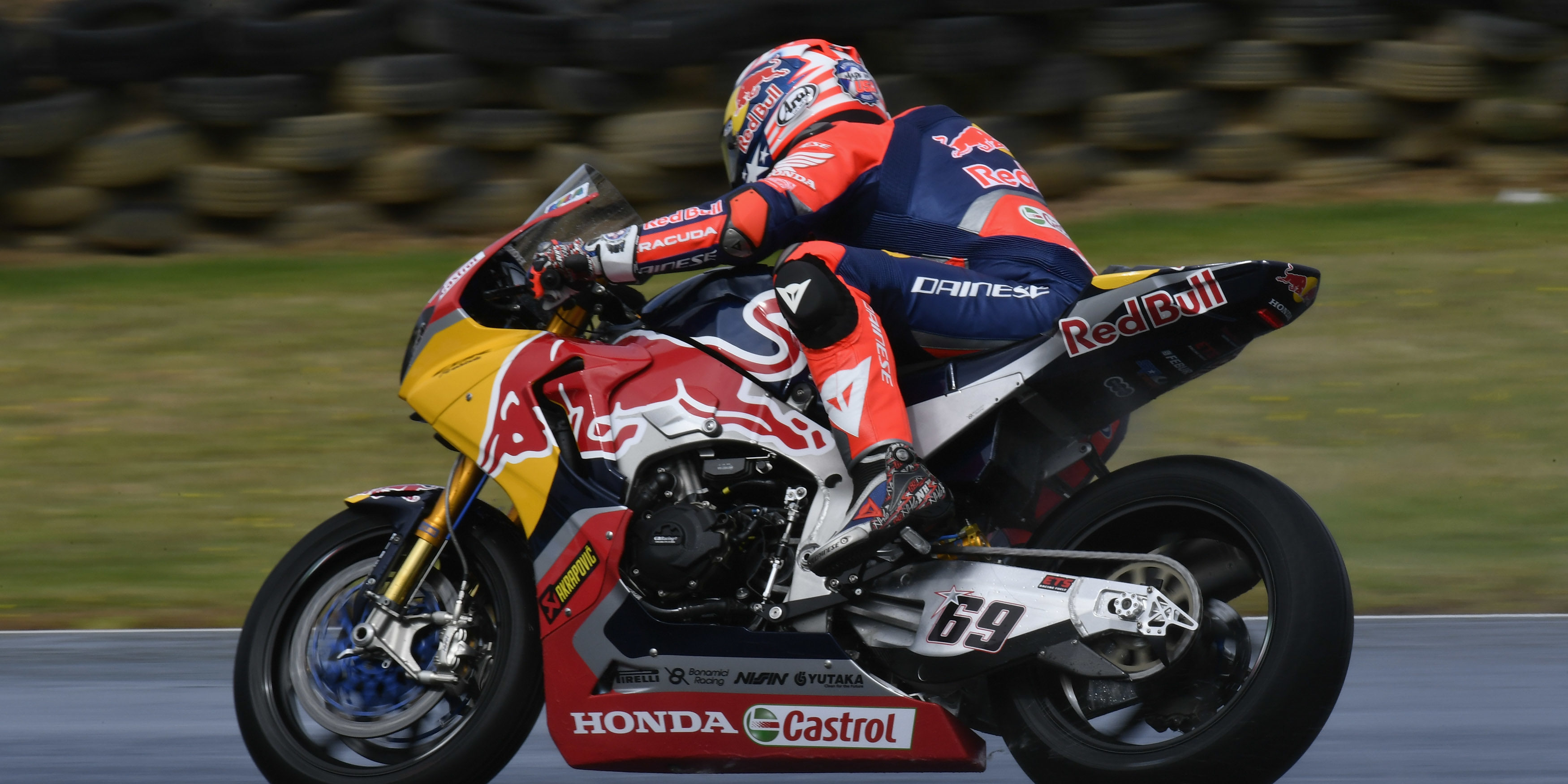 Honda to race at Donington in wake of Hayden tragedy