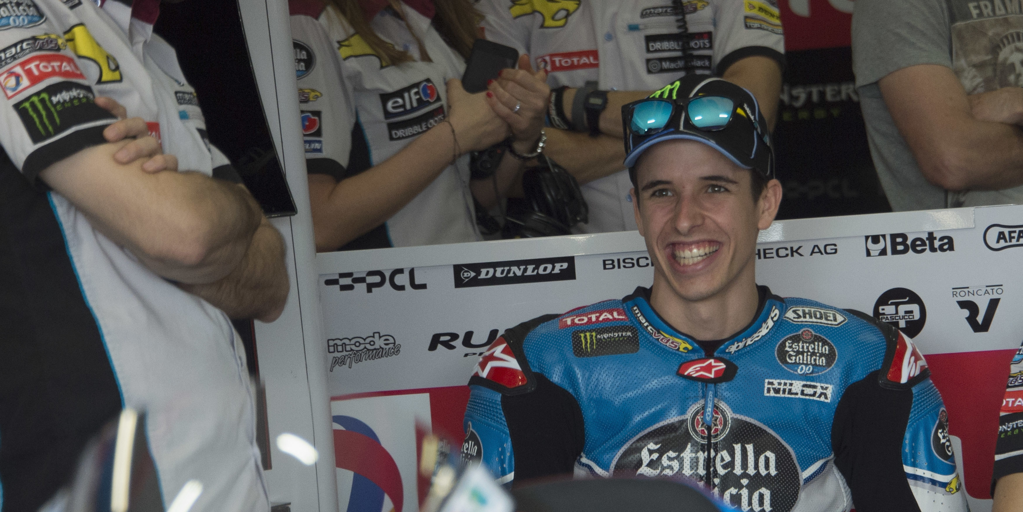Marquez smashes lap record for maiden Moto2 pole