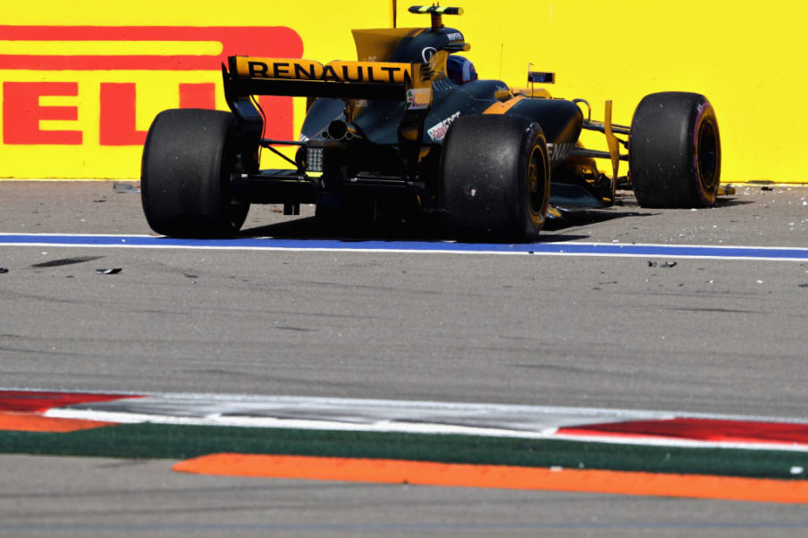 Renault feels sorry for Palmer after nightmare Russian GP