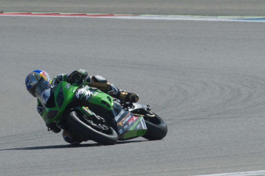 Sofuoglu fastest in fragmented second Supersport practice