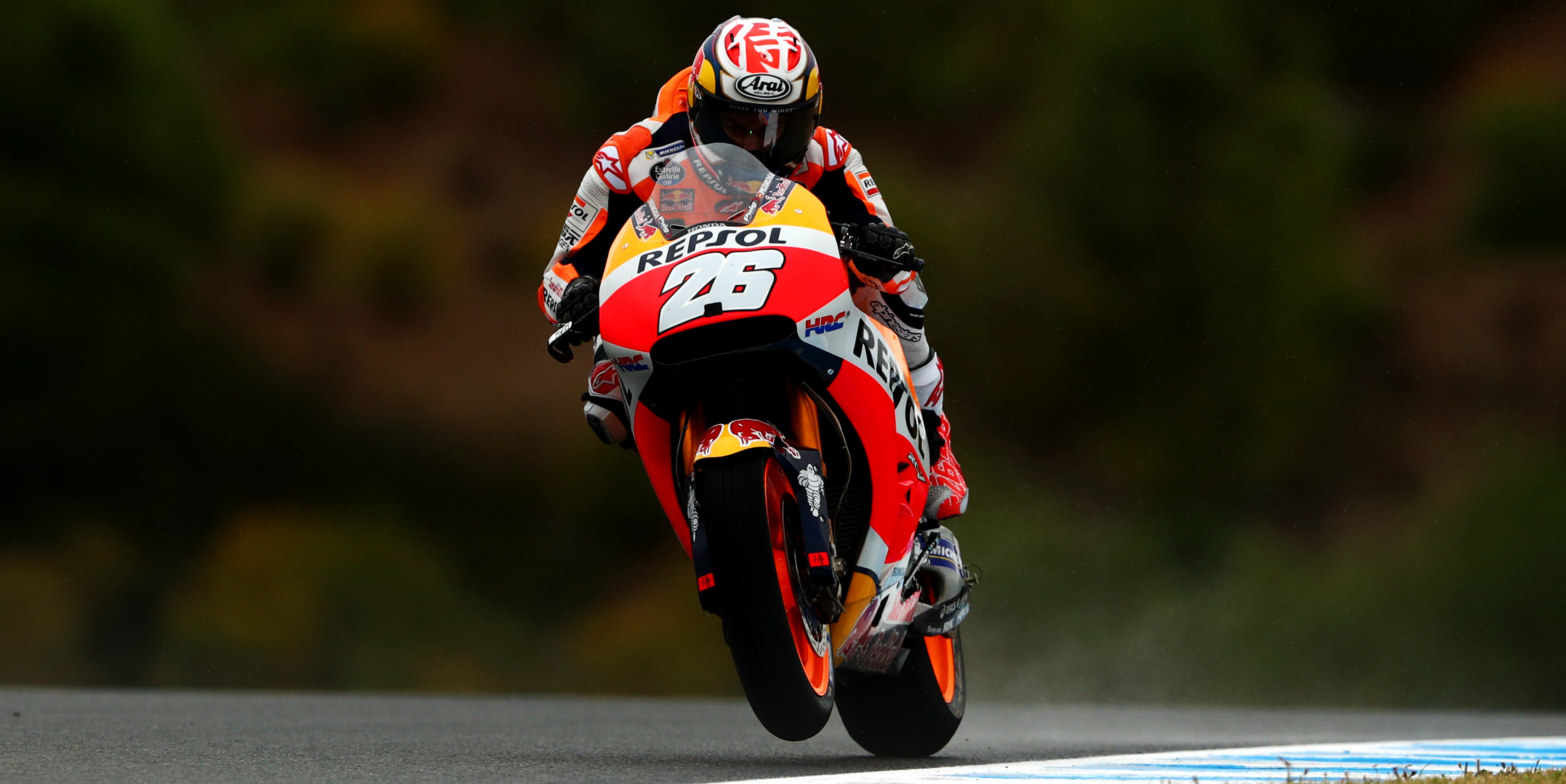 Pedrosa hangs onto top spot in FP2