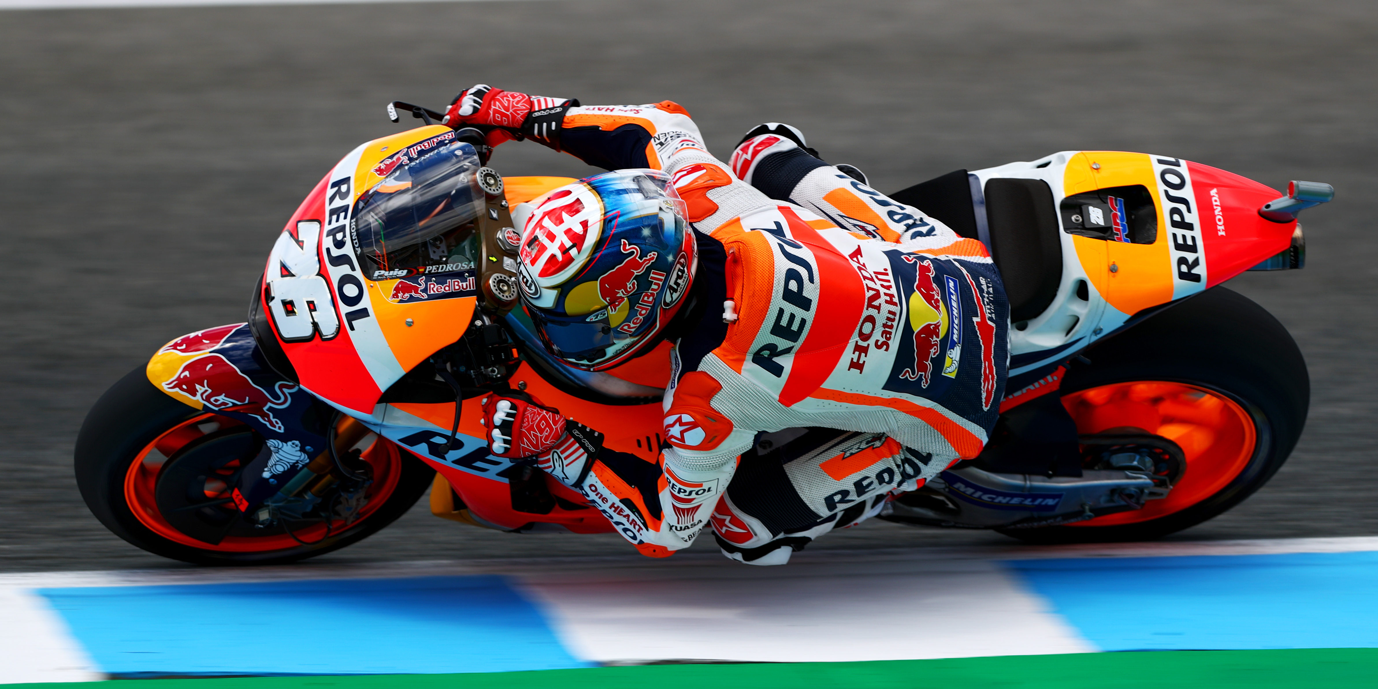 Pedrosa hits the ground running in Spain