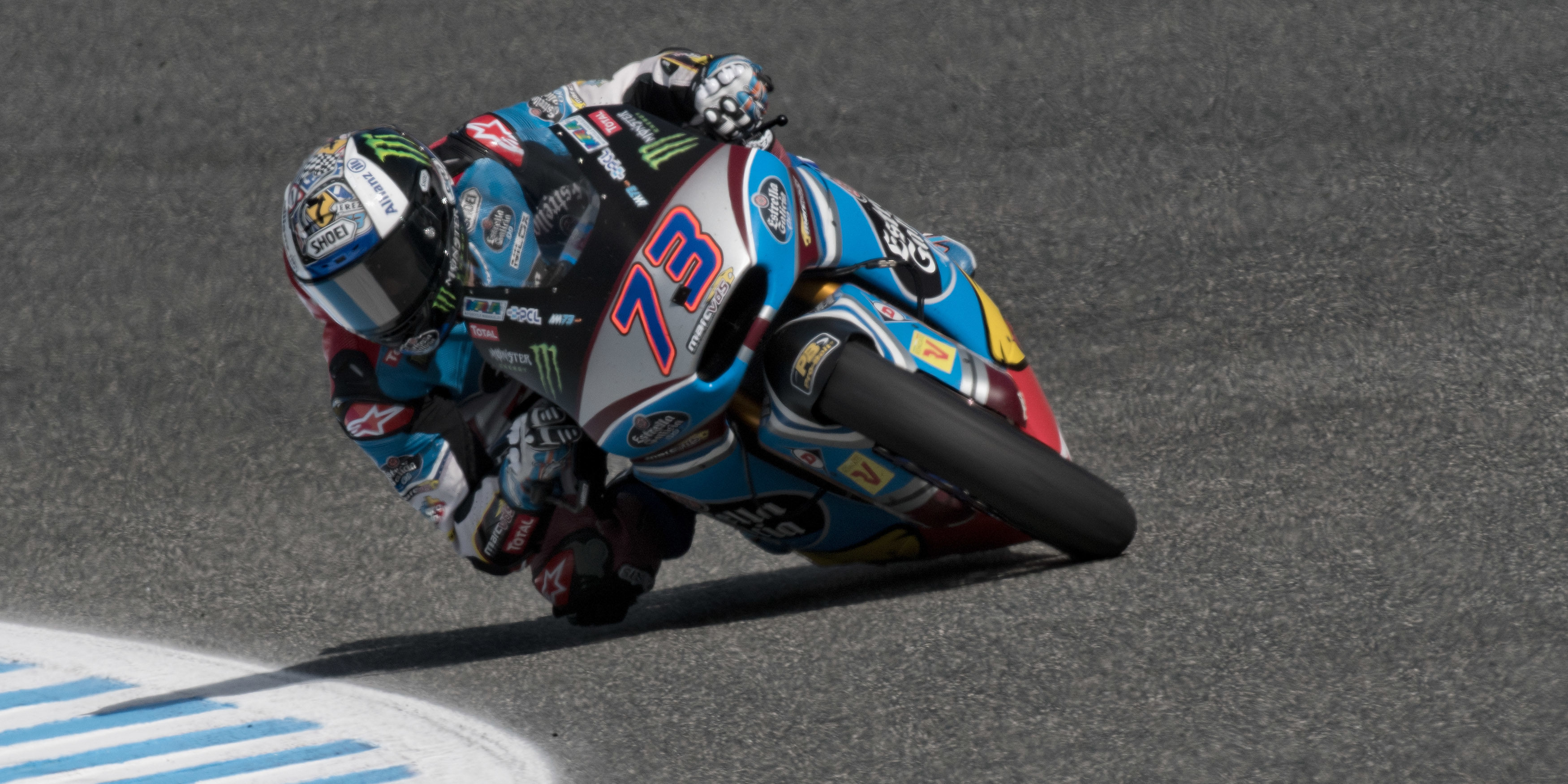 Marquez takes maiden Moto2 win after Morbidelli crashes out