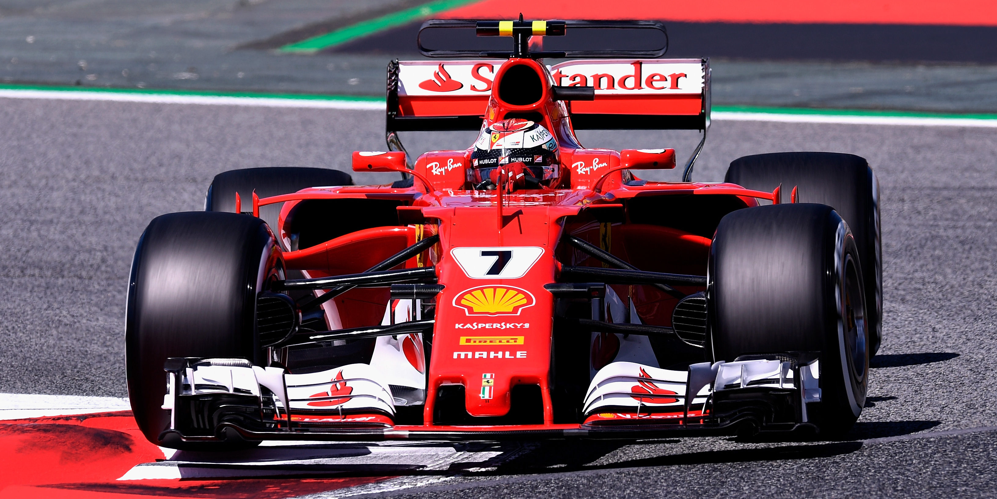 Raikkonen tops final Barcelona practice