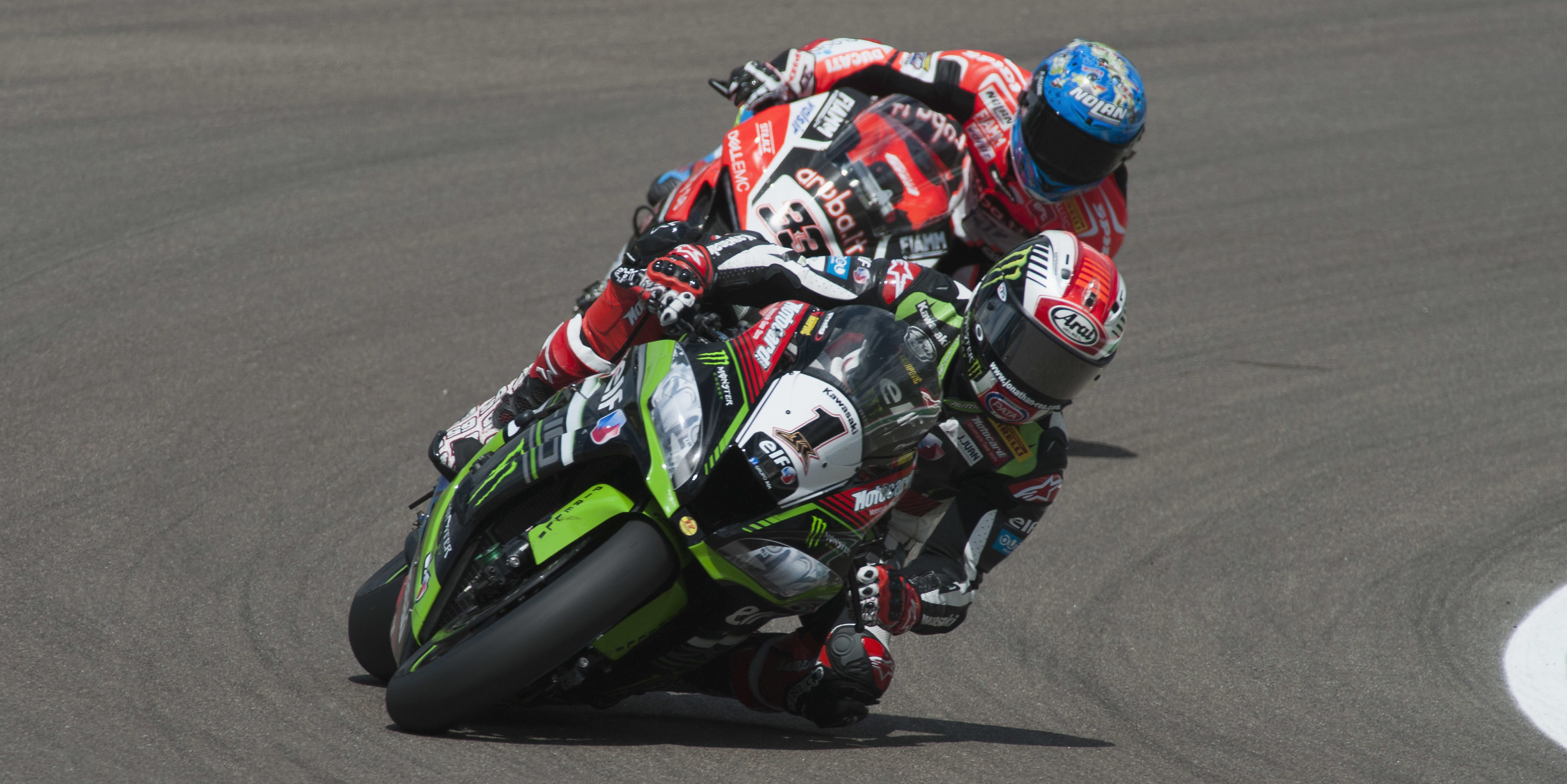 Rea leads the way in Donington FP1 despite early tumble