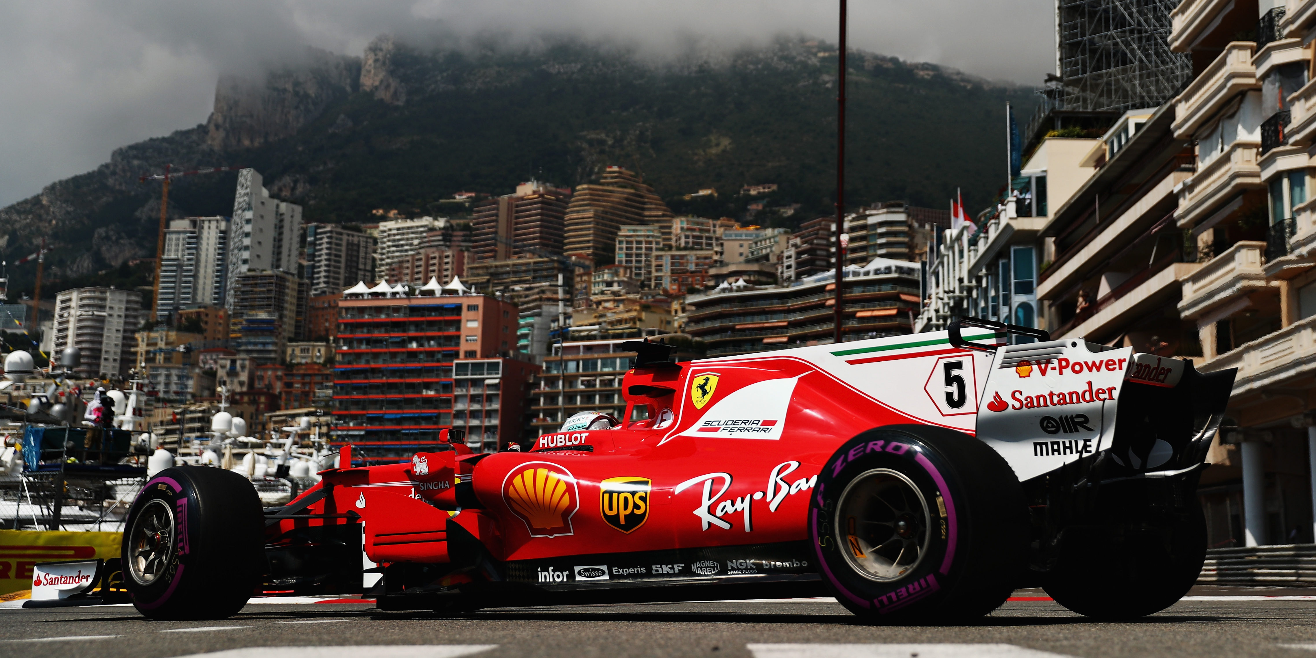 Vettel smashes lap record in interrupted FP2 in Monaco