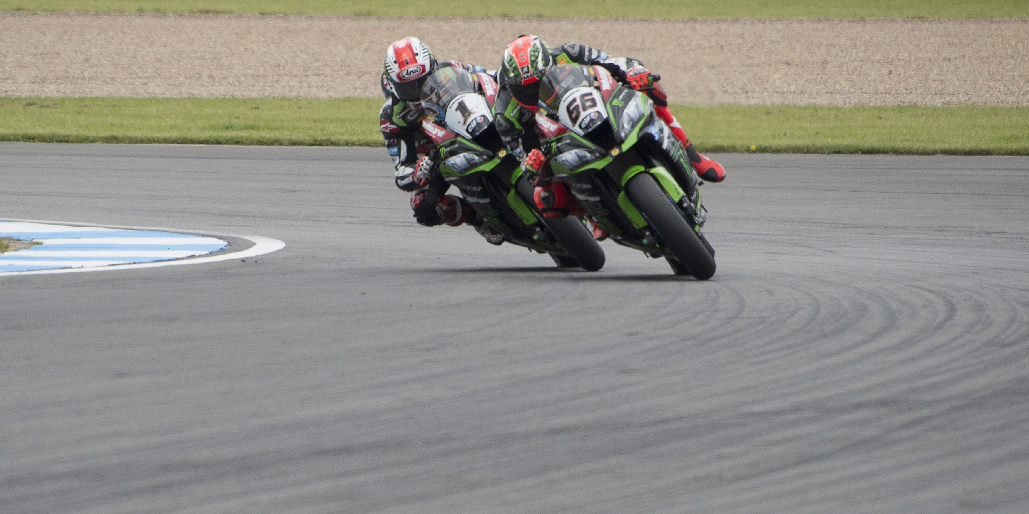 Last-lap collision between Rea and Davies gifts Sykes victory