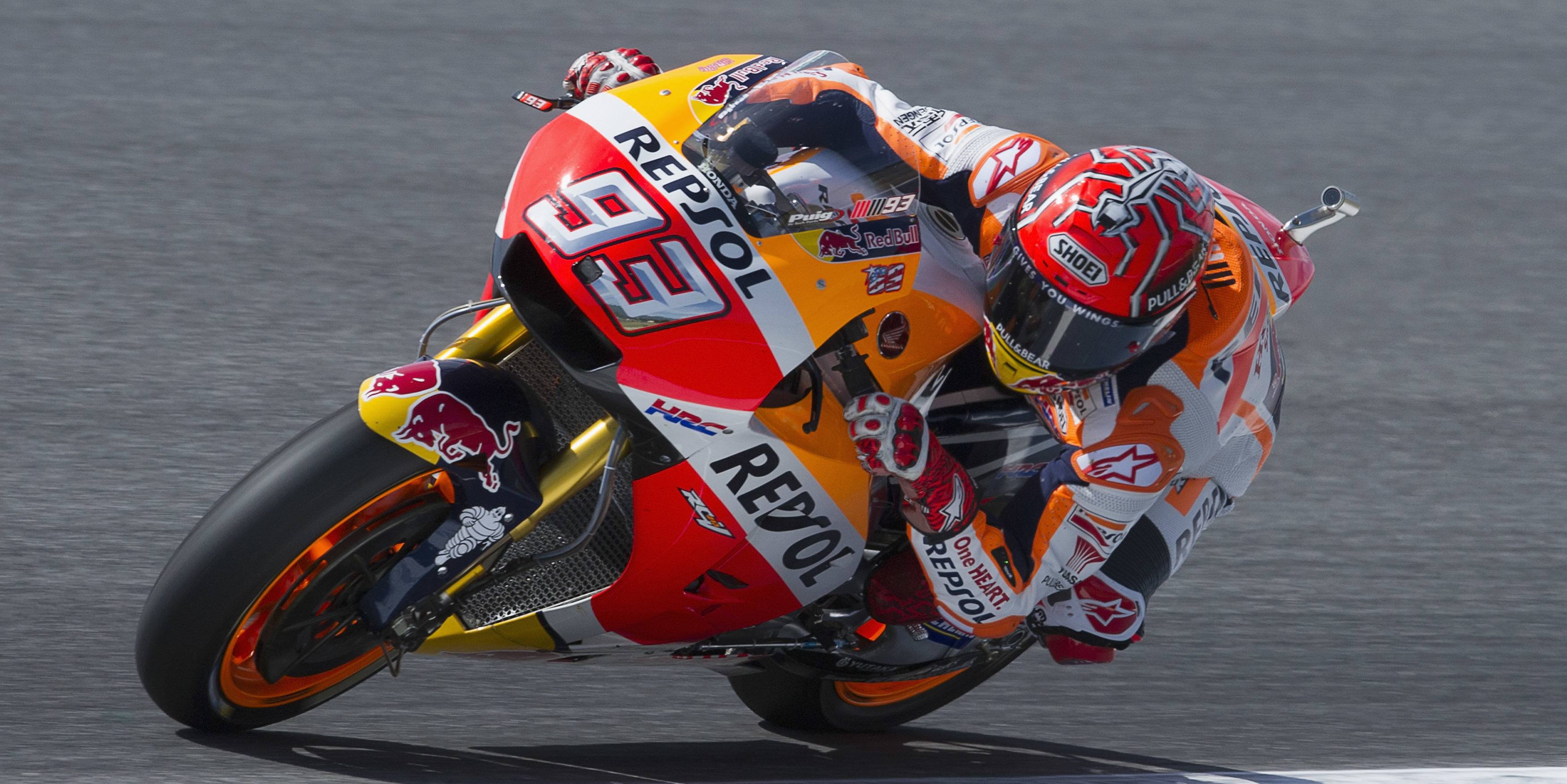 Marquez fastest in mixed conditions of Barcelona FP1