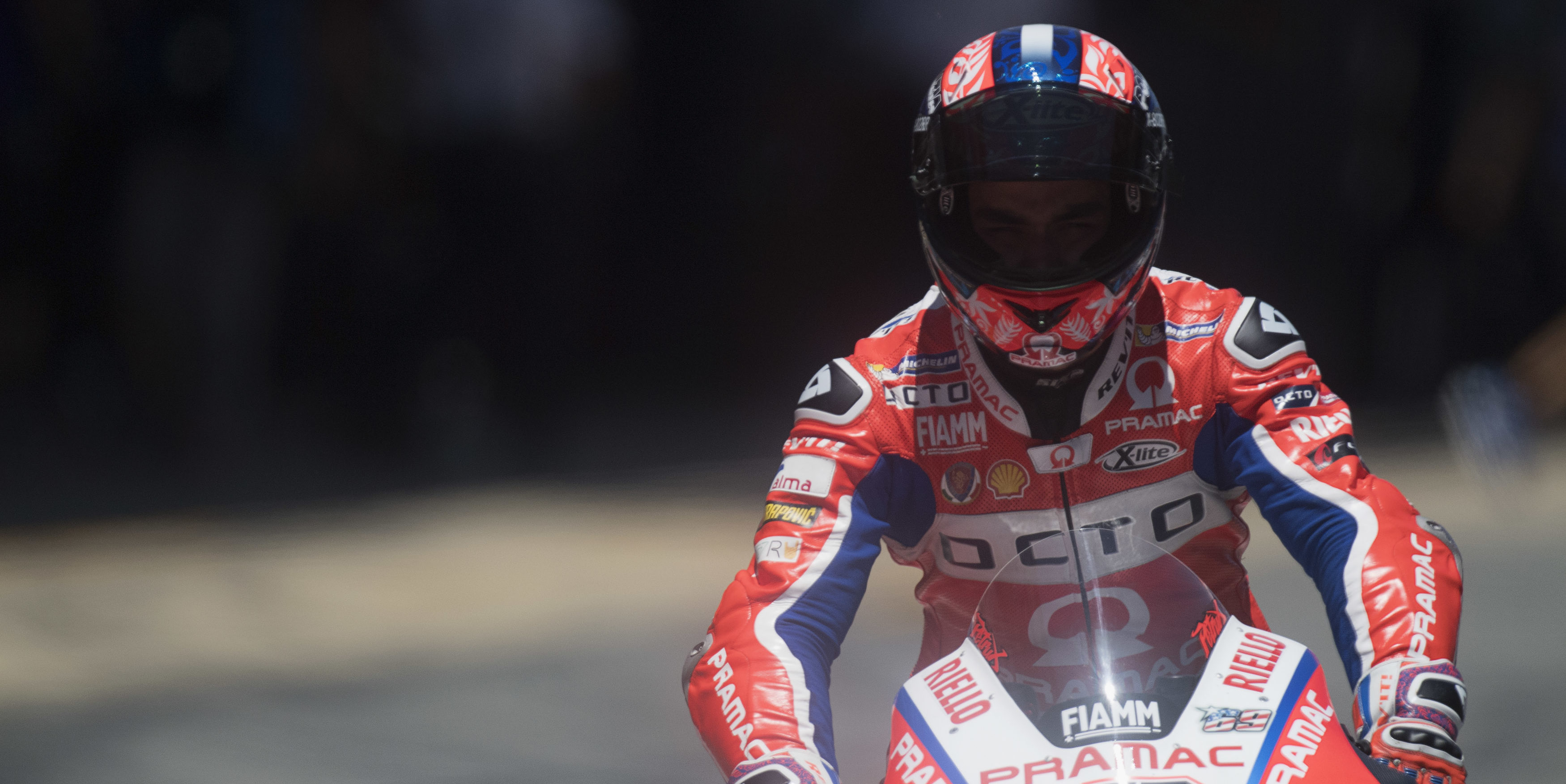 Petrucci fastest in red-flagged first practice