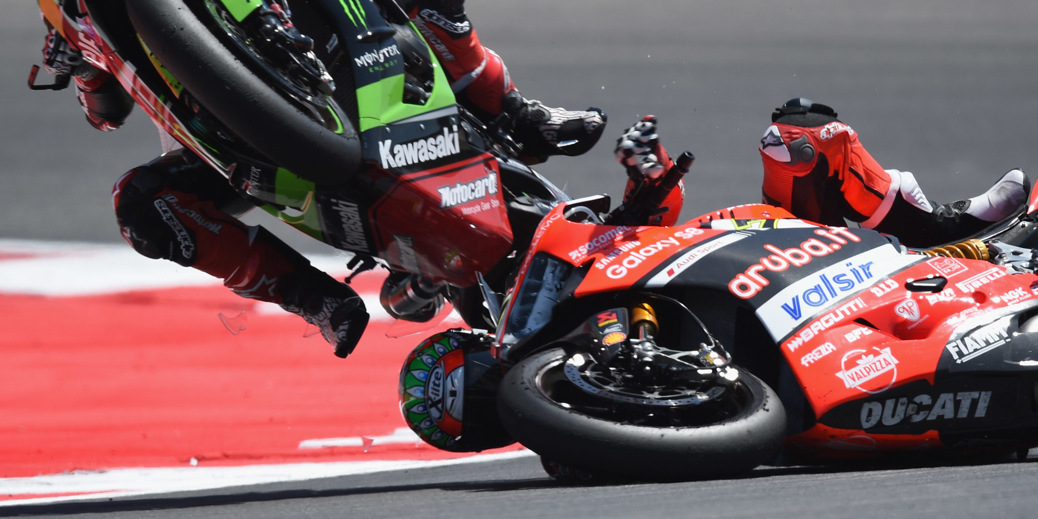 Back fracture rules Davies out of Sunday’s race