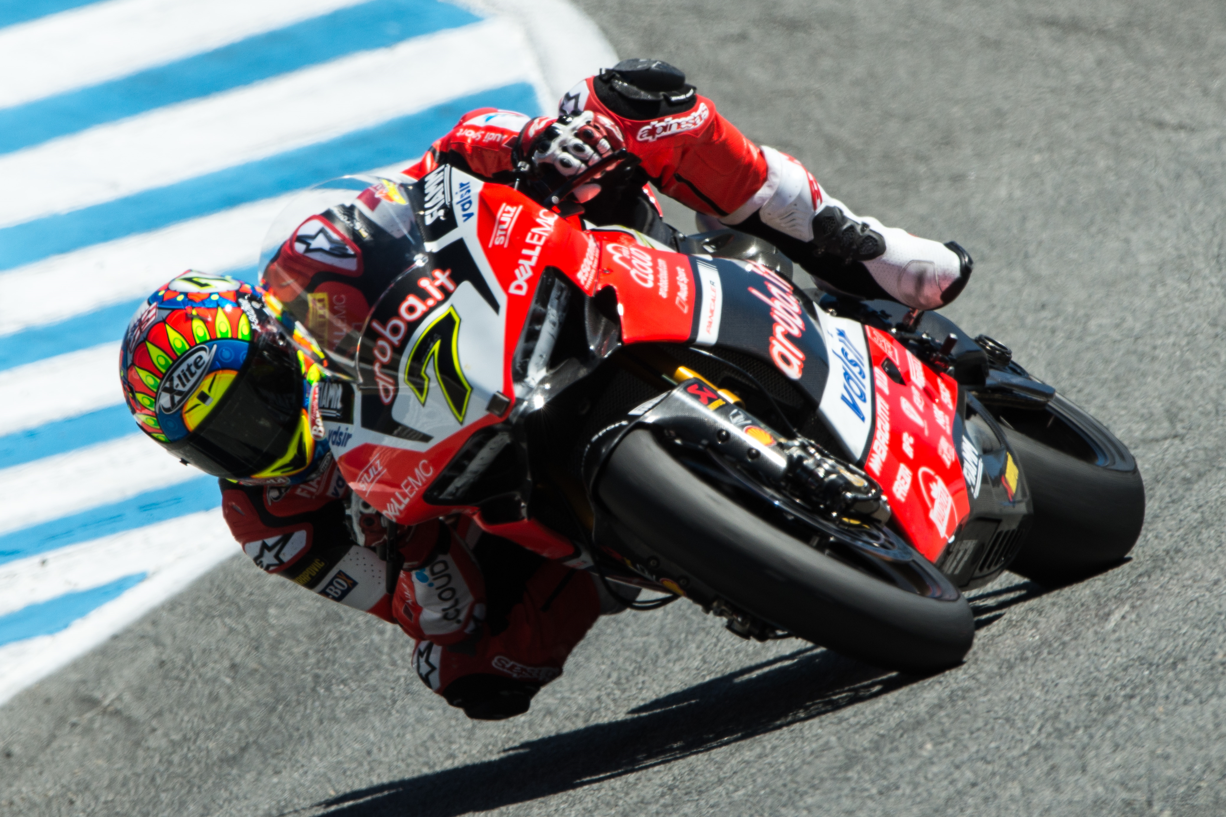 Davies bounces back from injury to take race one win at Laguna