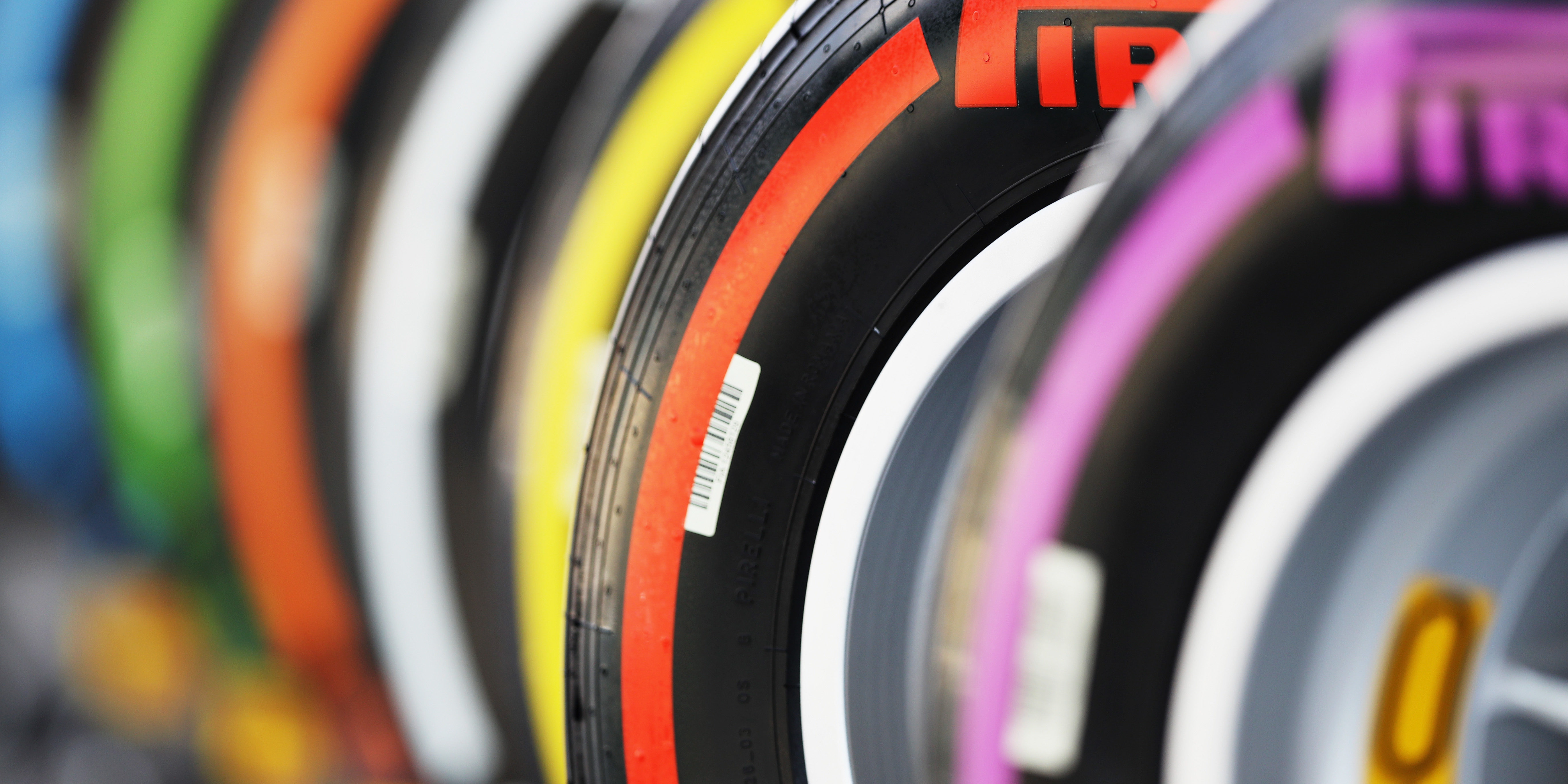 Pirelli considering a sixth compound for 2018