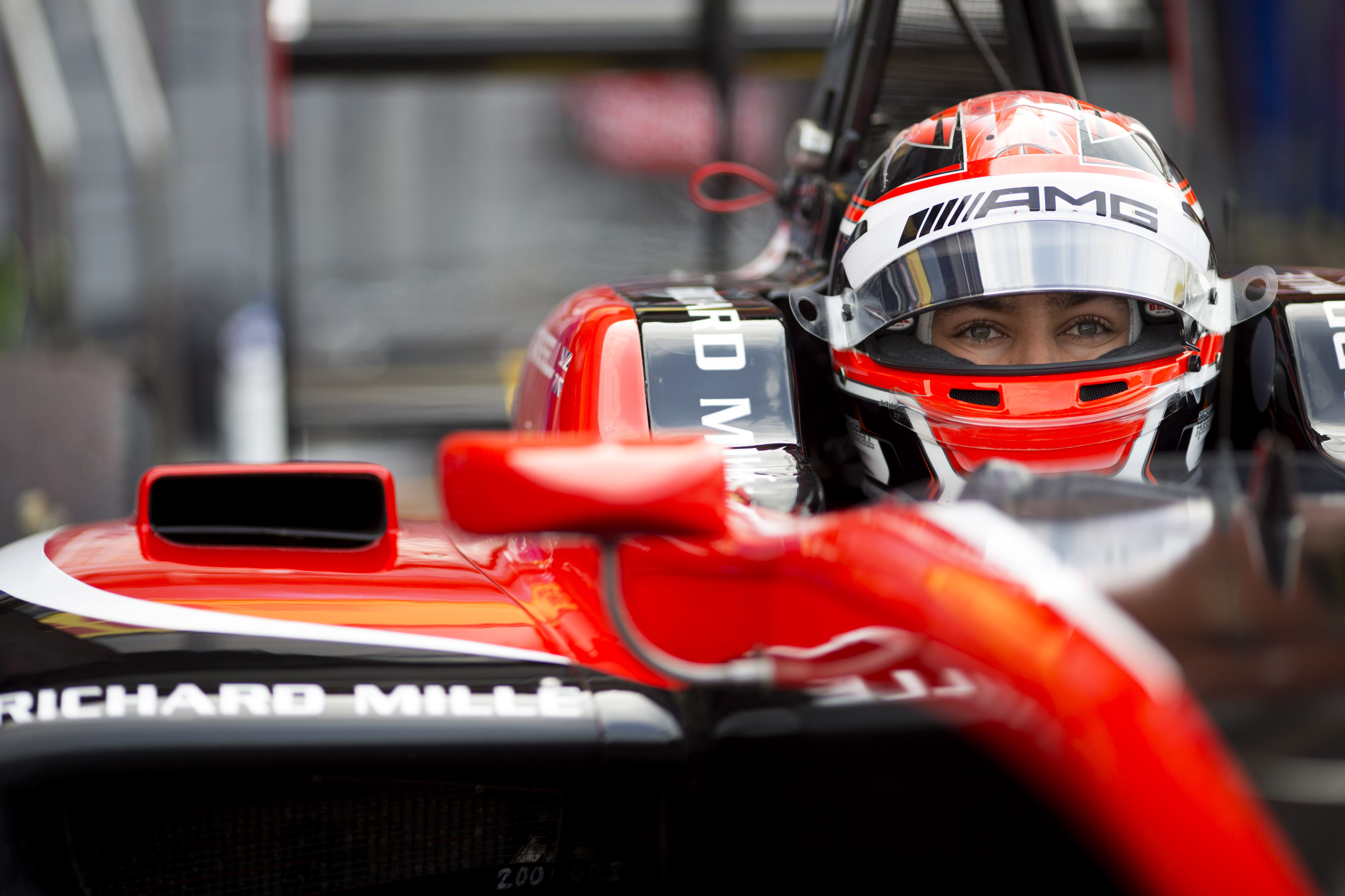 Russell claims GP3 pole on drying Spa track
