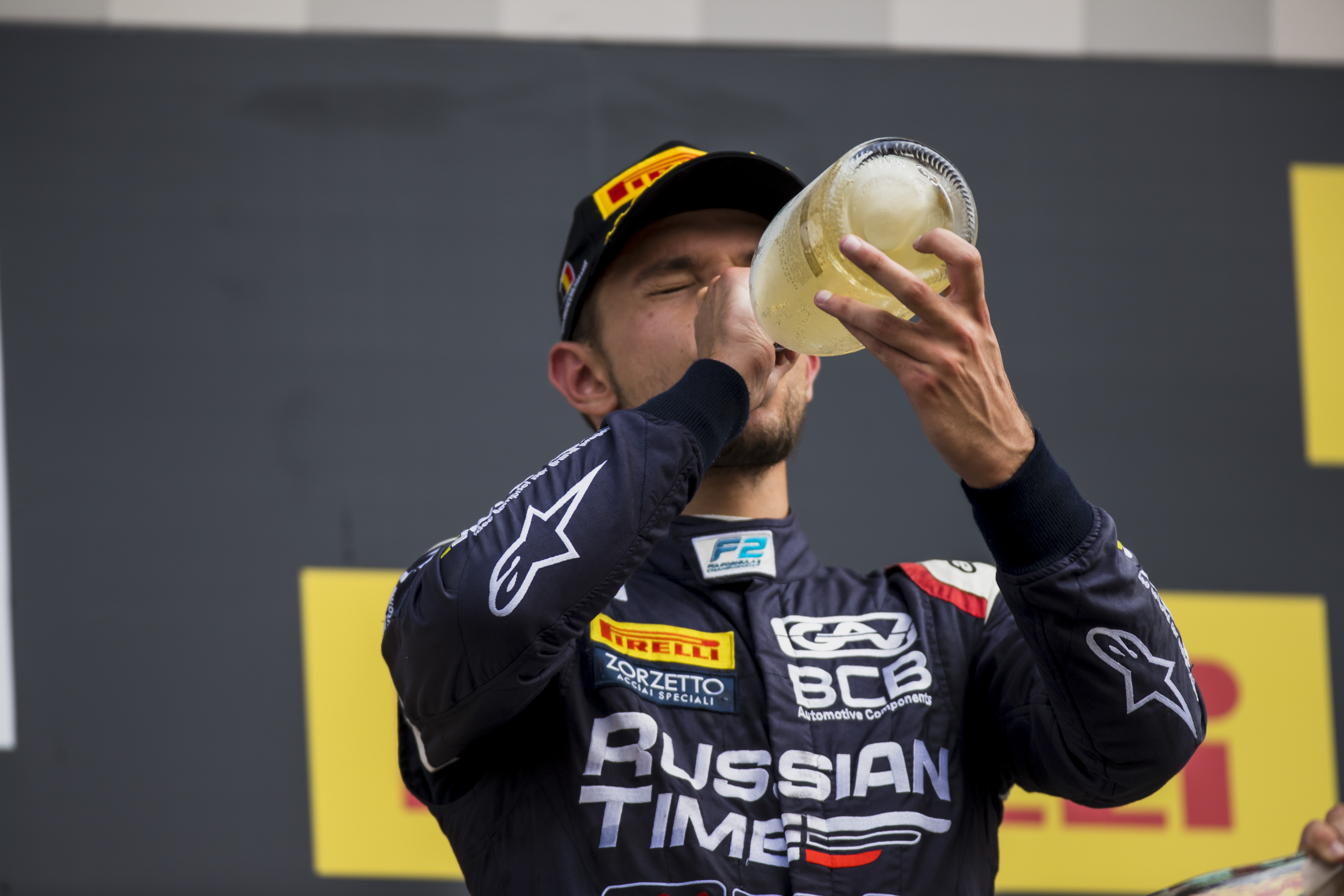 Ghiotto wins crazy Monza F2 feature race after Leclerc and de Vries collide