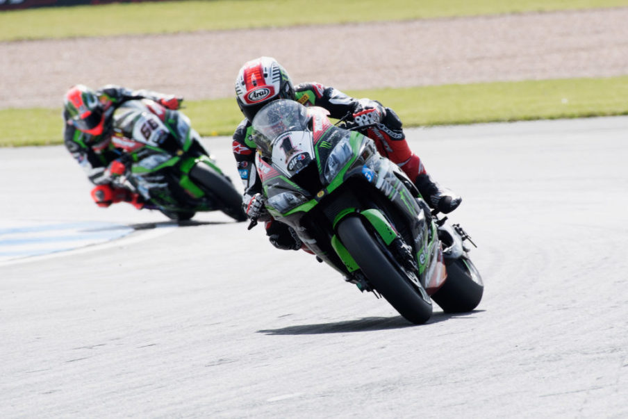 Rea leads Camier in tight Magny-Cours FP1