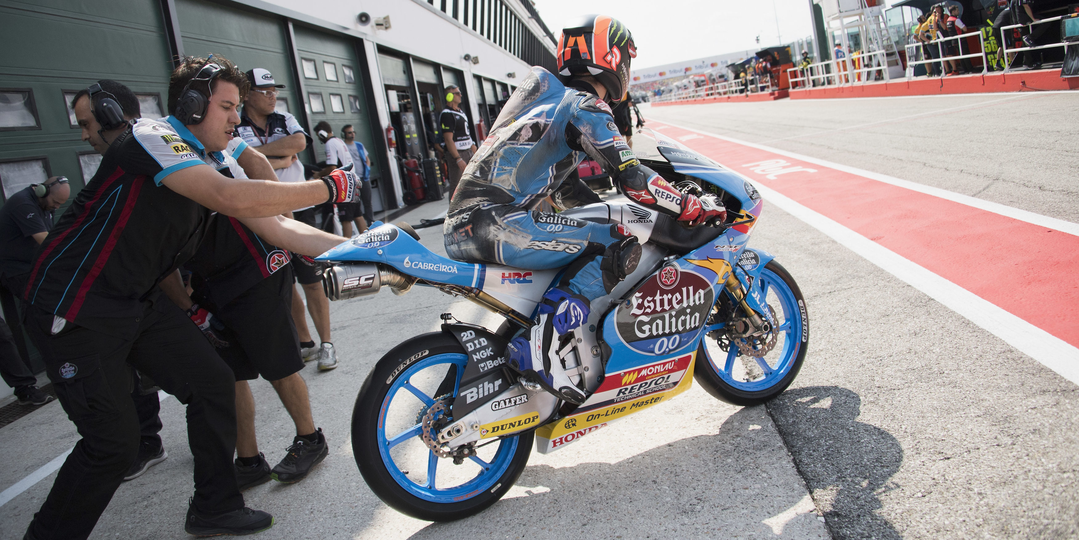 Canet on top in Moto3 on Friday at Aragon