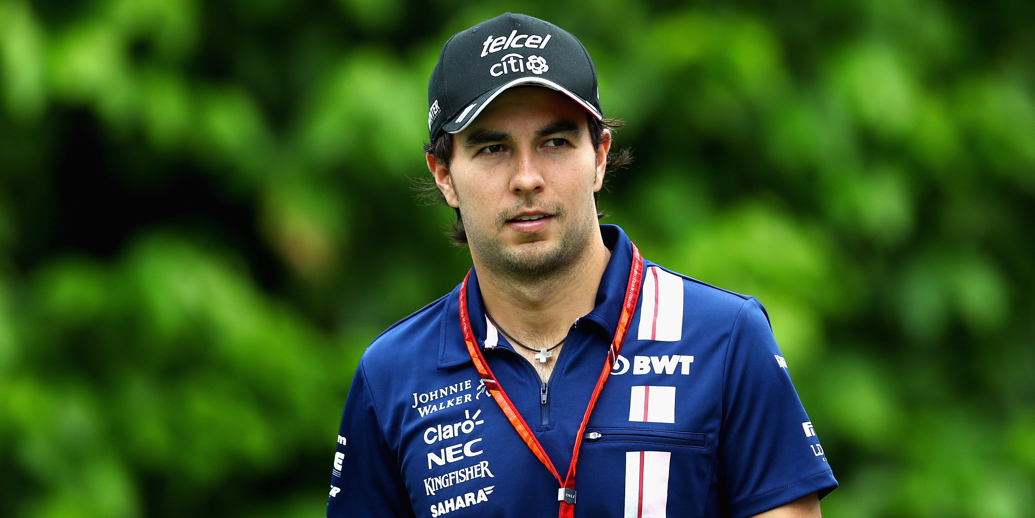 Force India retains Perez for 2018