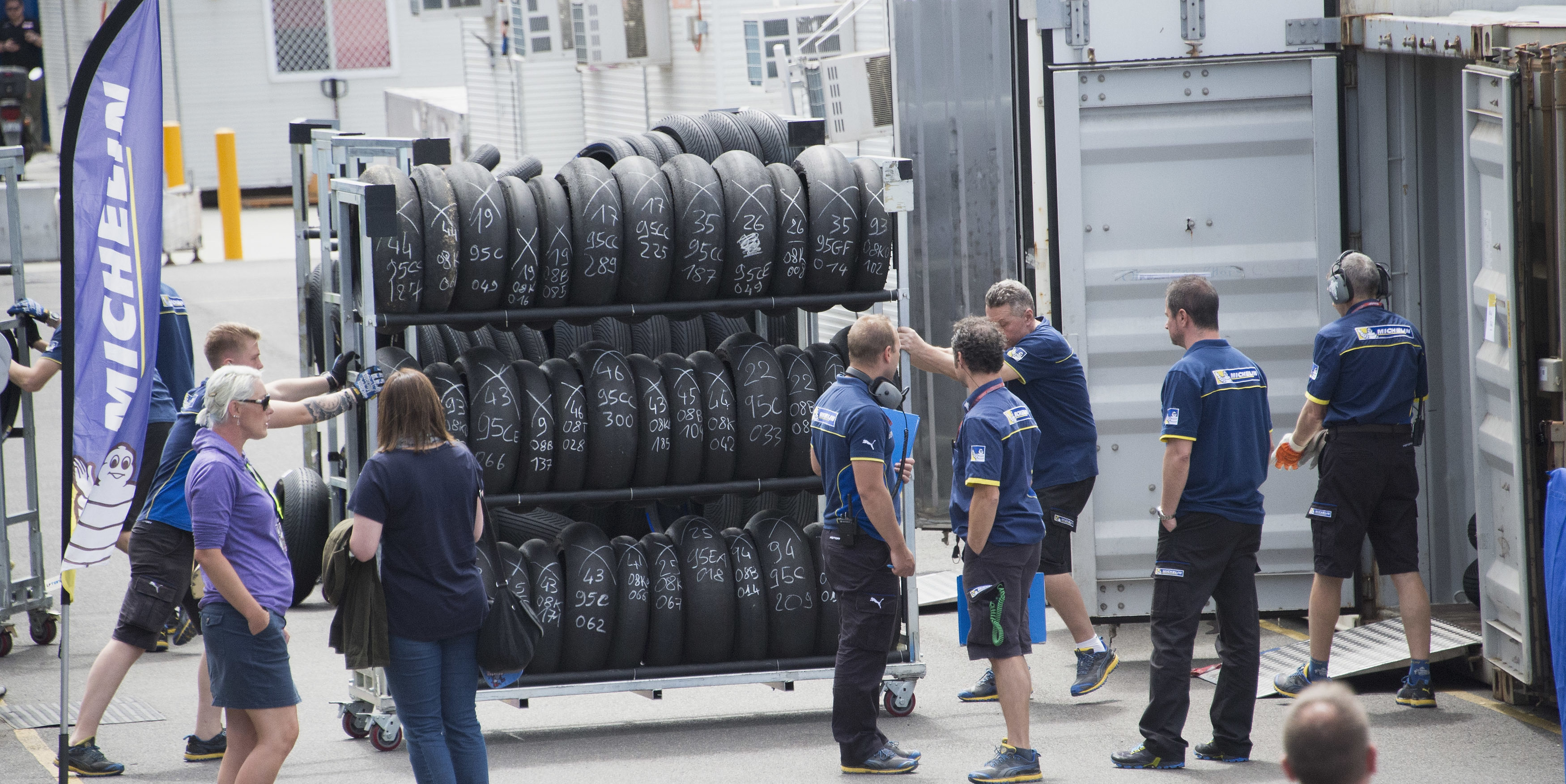 Michelin to remain as MotoGP tyre supplier through to 2023