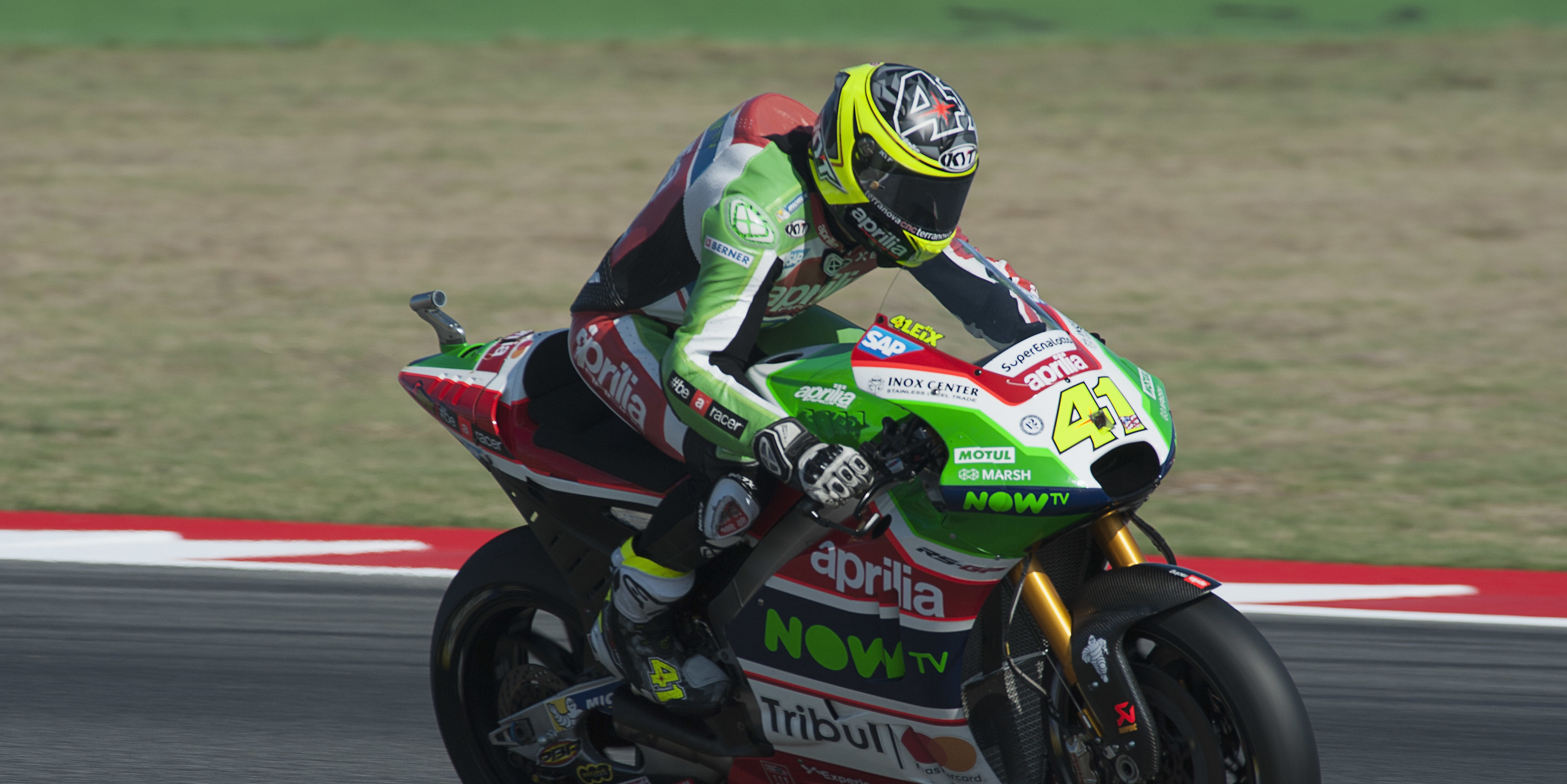 Espargaro leads Marquez in Phillip Island FP2