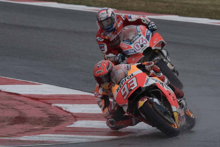 Marquez dominates wet Motegi FP1