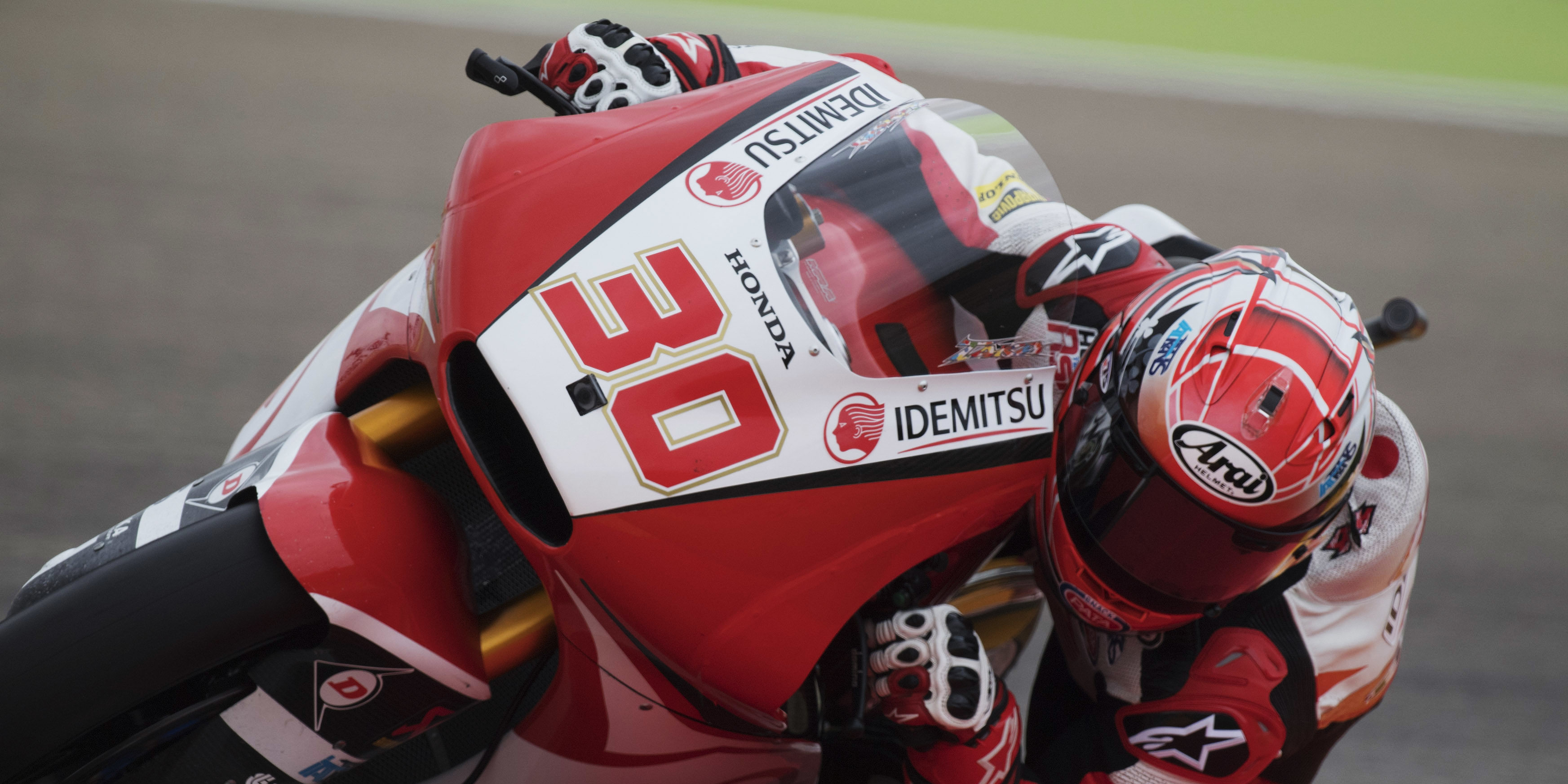 Nakagami fastest on crash-strewn Friday at Phillip Island