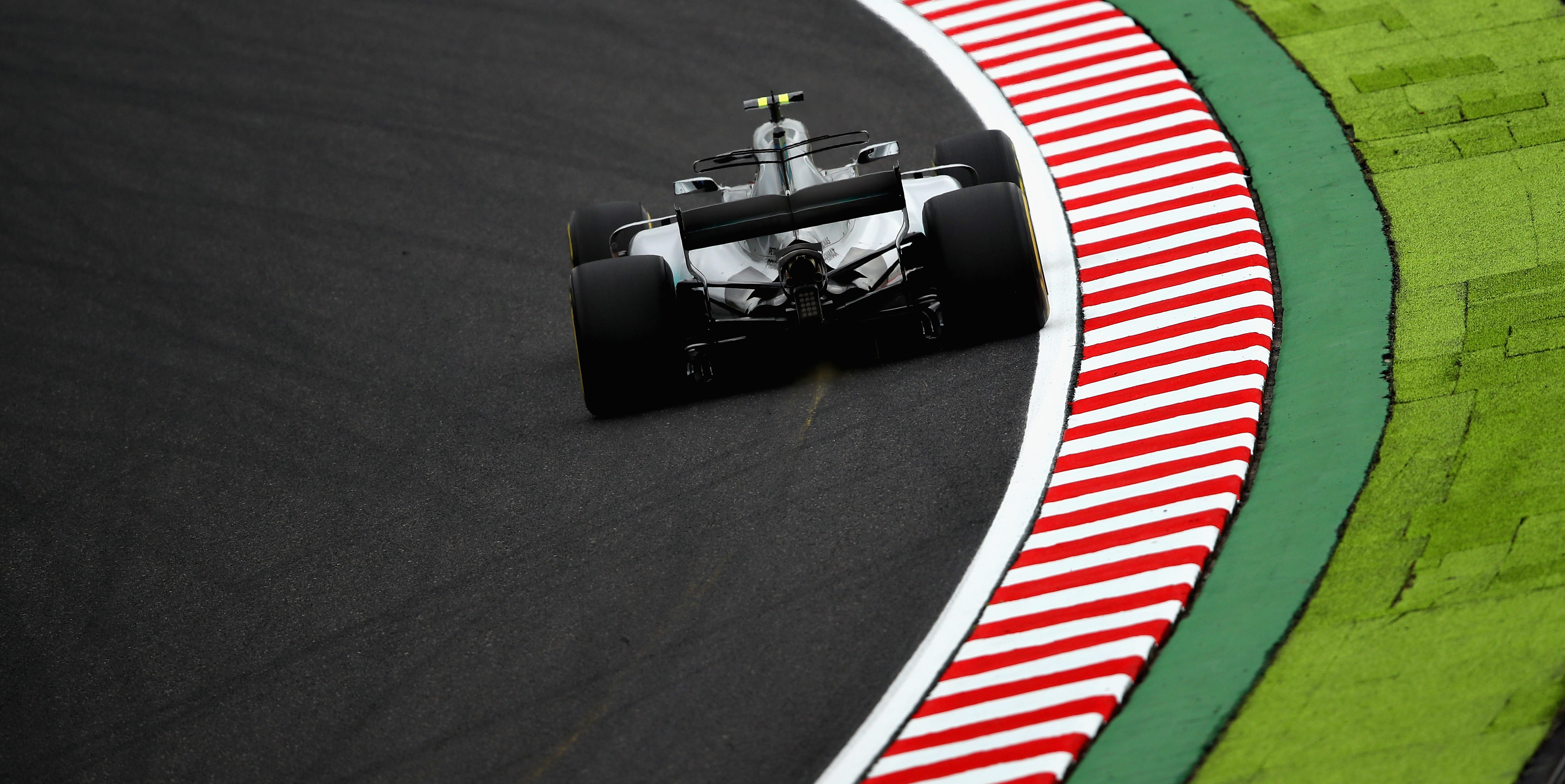 Bottas issued five-place grid drop for gearbox change