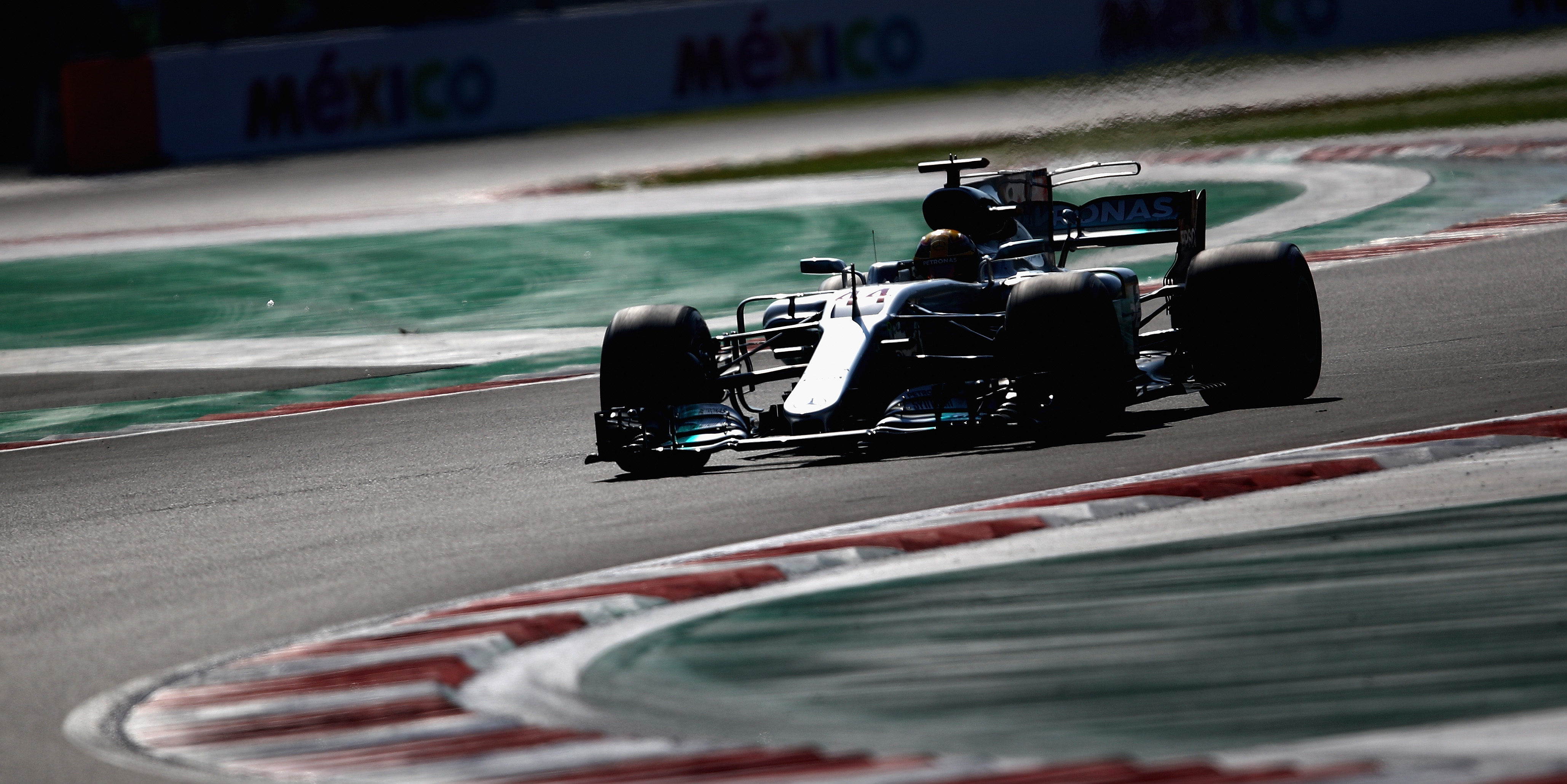 Wolff ‘satisfied’ with Mercedes’ second row lock-out