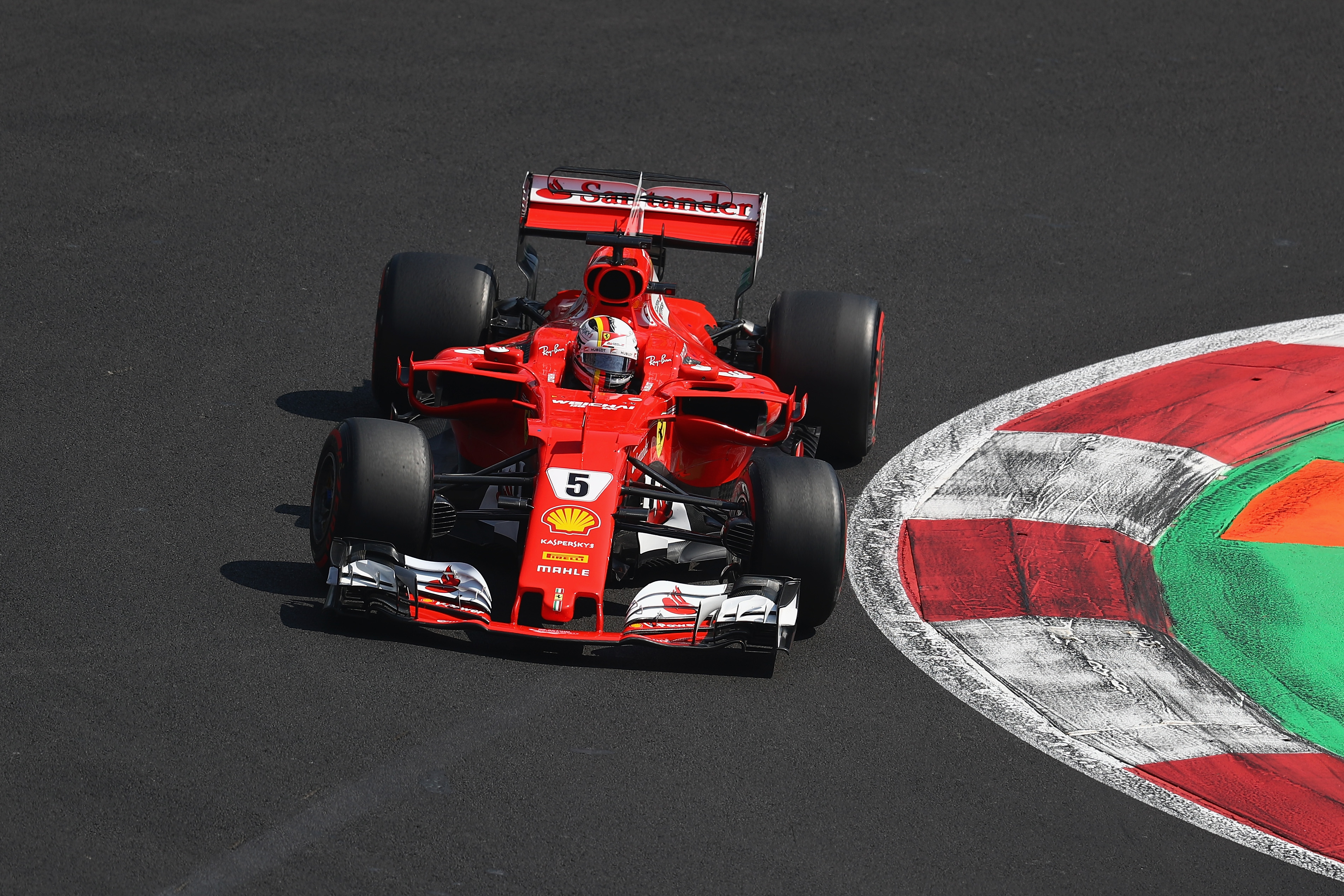 Vettel grabs 50th career pole in Mexico