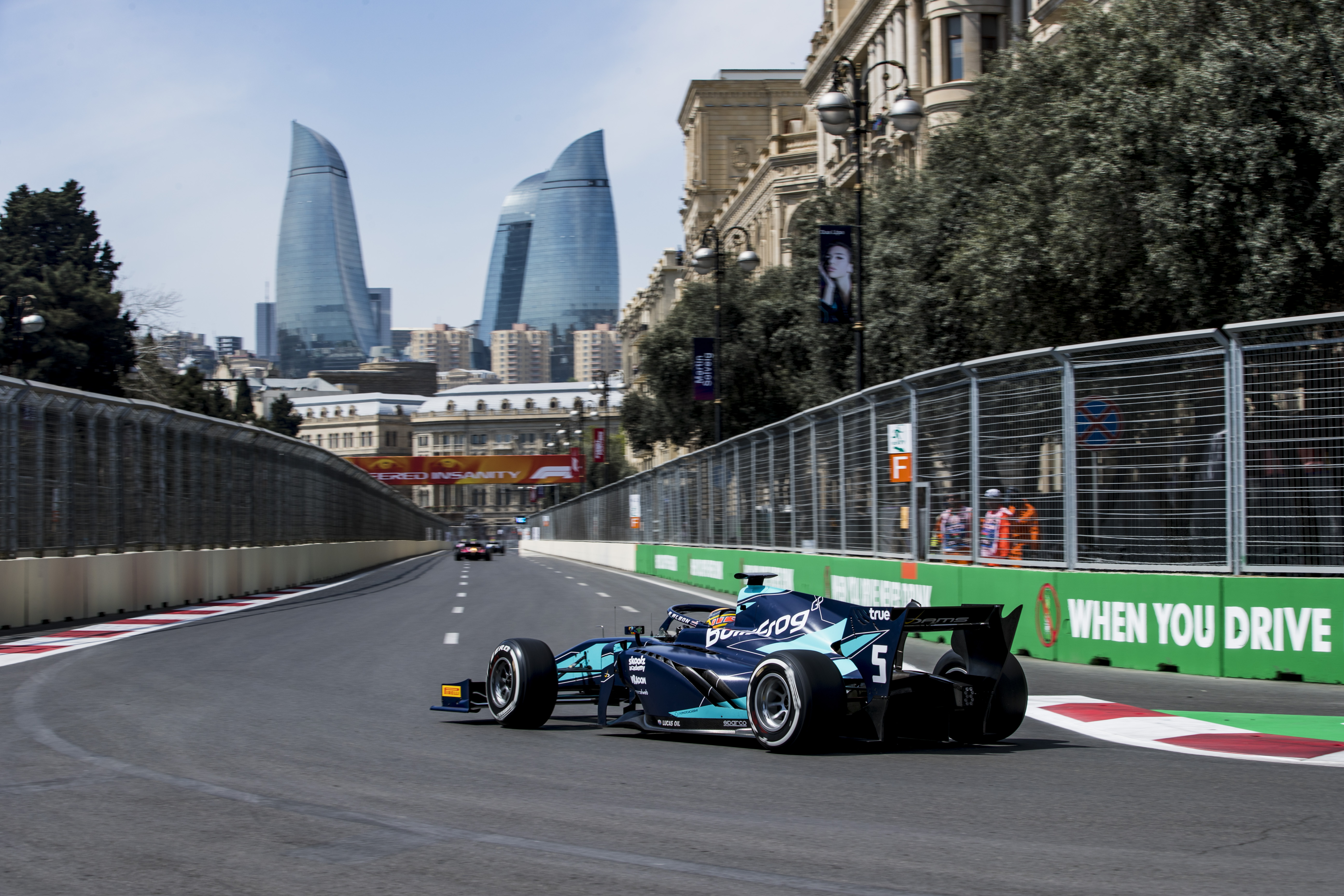 Albon snatches pole from Norris in F2 qualifying