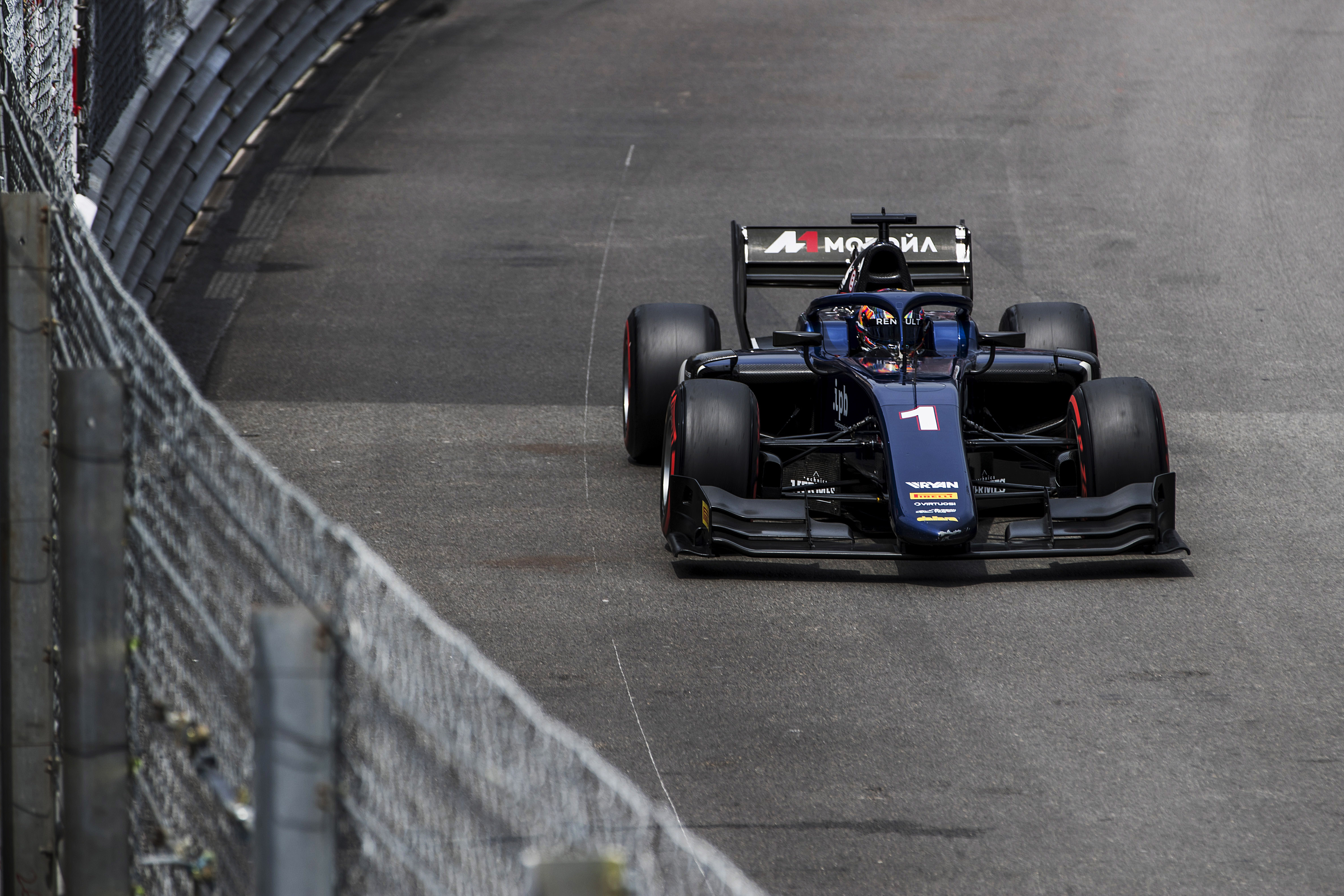 Markelov grabs Monaco F2 win, Albon and de Vries collide