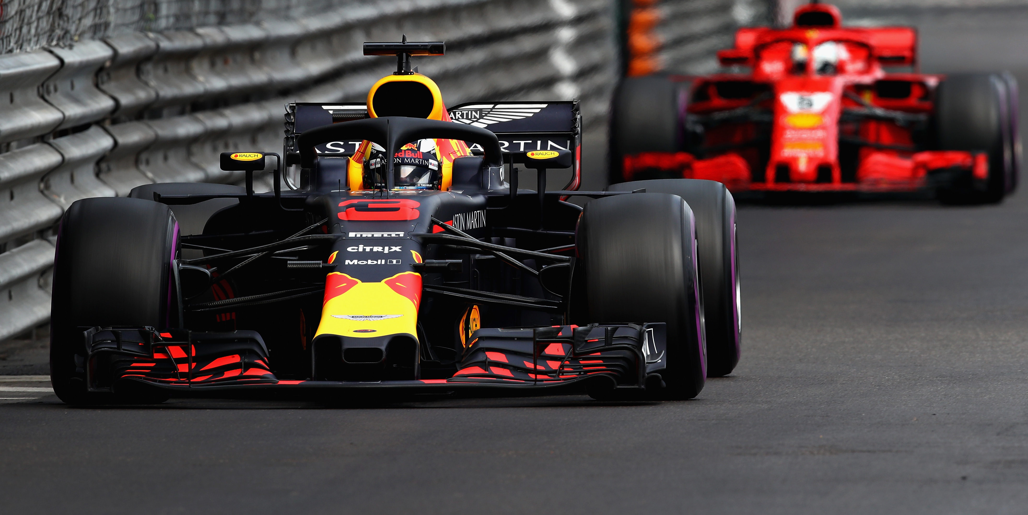 Ricciardo overcomes power issue to win in Monaco
