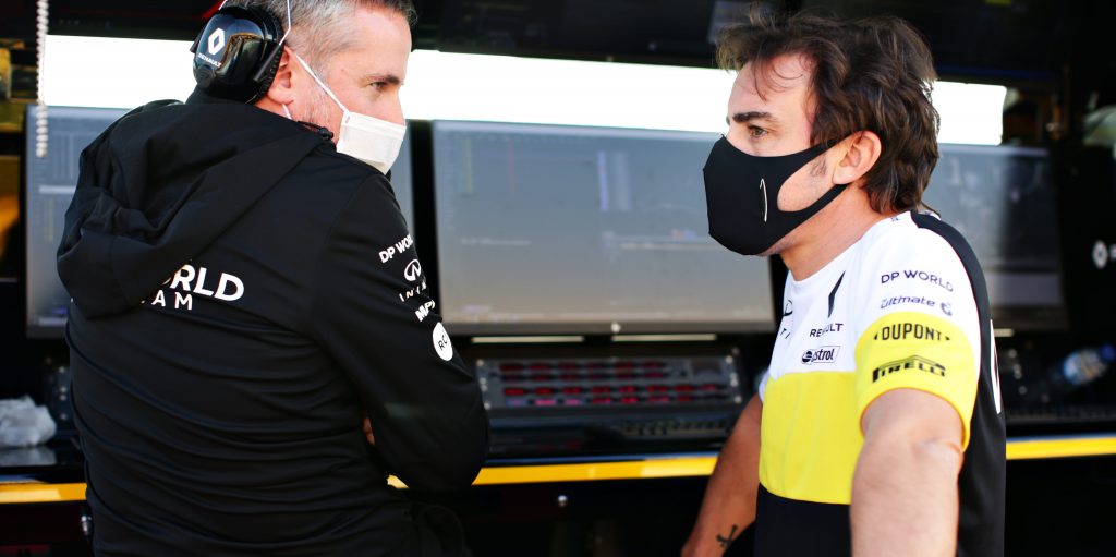 Renault sees benefit of running Alonso in 2018 car for F1 comeback