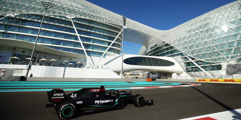 Hamilton ‘took a minute’ to find bearings in Abu Dhabi F1 return