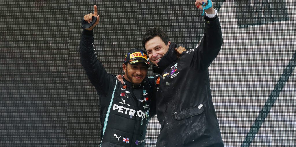 Wolff: No talk of driver veto clause in Hamilton contract negotiations