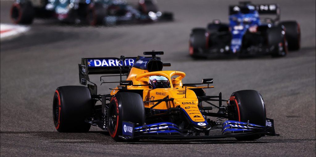 Ricciardo lost ‘considerable’ downforce due to floor damage in Bahrain GP