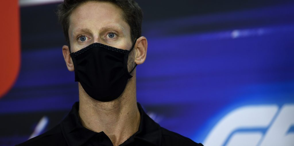 Grosjean completes seat fitting ahead of farewell F1 test