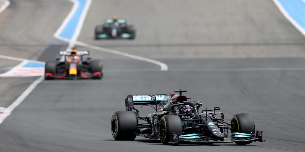Rosberg questions Hamilton/Bottas over ‘soft, rubbish’ defence