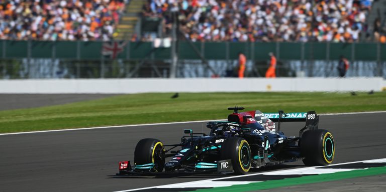 Mercedes: Hamilton would’ve retired from British GP without red flag