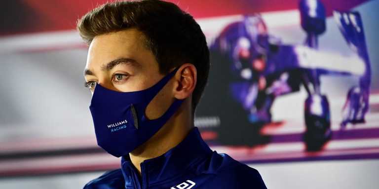 Russell to race alongside Hamilton at Mercedes in 2022
