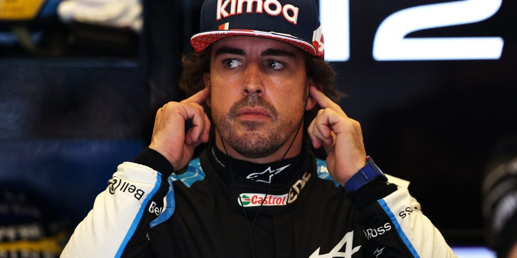 Alonso calls for F1 to follow football’s example in enforcing strict rules
