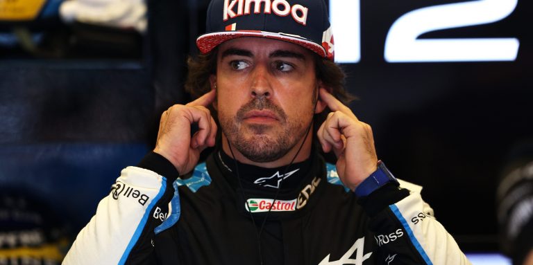 Alonso calls for F1 to follow football’s example in enforcing strict rules