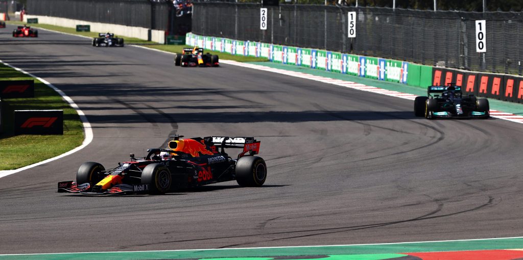 Hamilton: Mercedes unable to challenge ‘far superior’ Red Bull