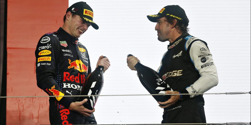 Verstappen hopes to battle ‘real fighter’ Alonso in 2022