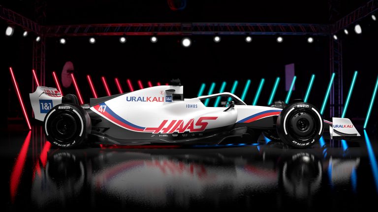 Haas reveals new livery to start F1 2022 launch season
